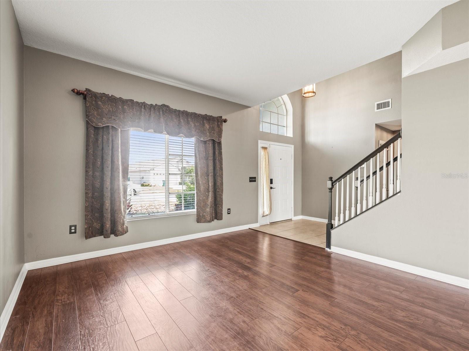 Image 10 of 71 For 25452 Geddy Drive
