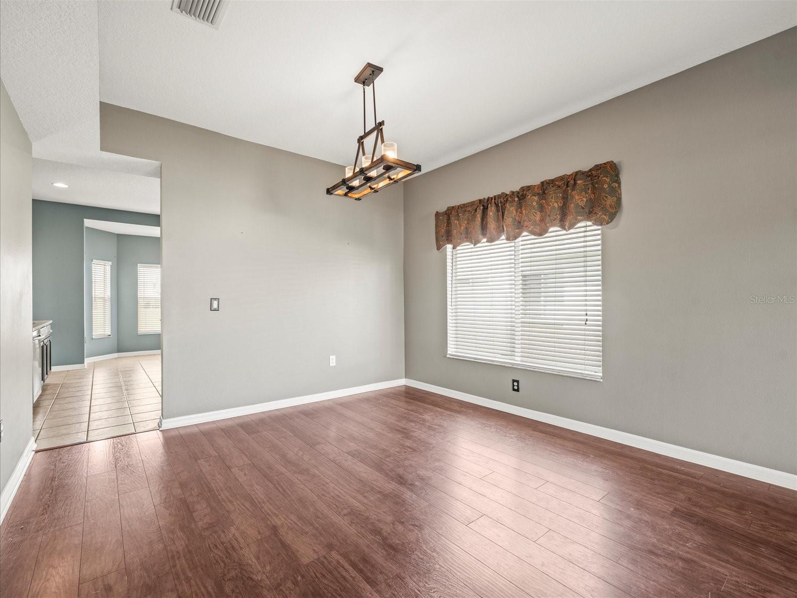 Image 12 of 71 For 25452 Geddy Drive
