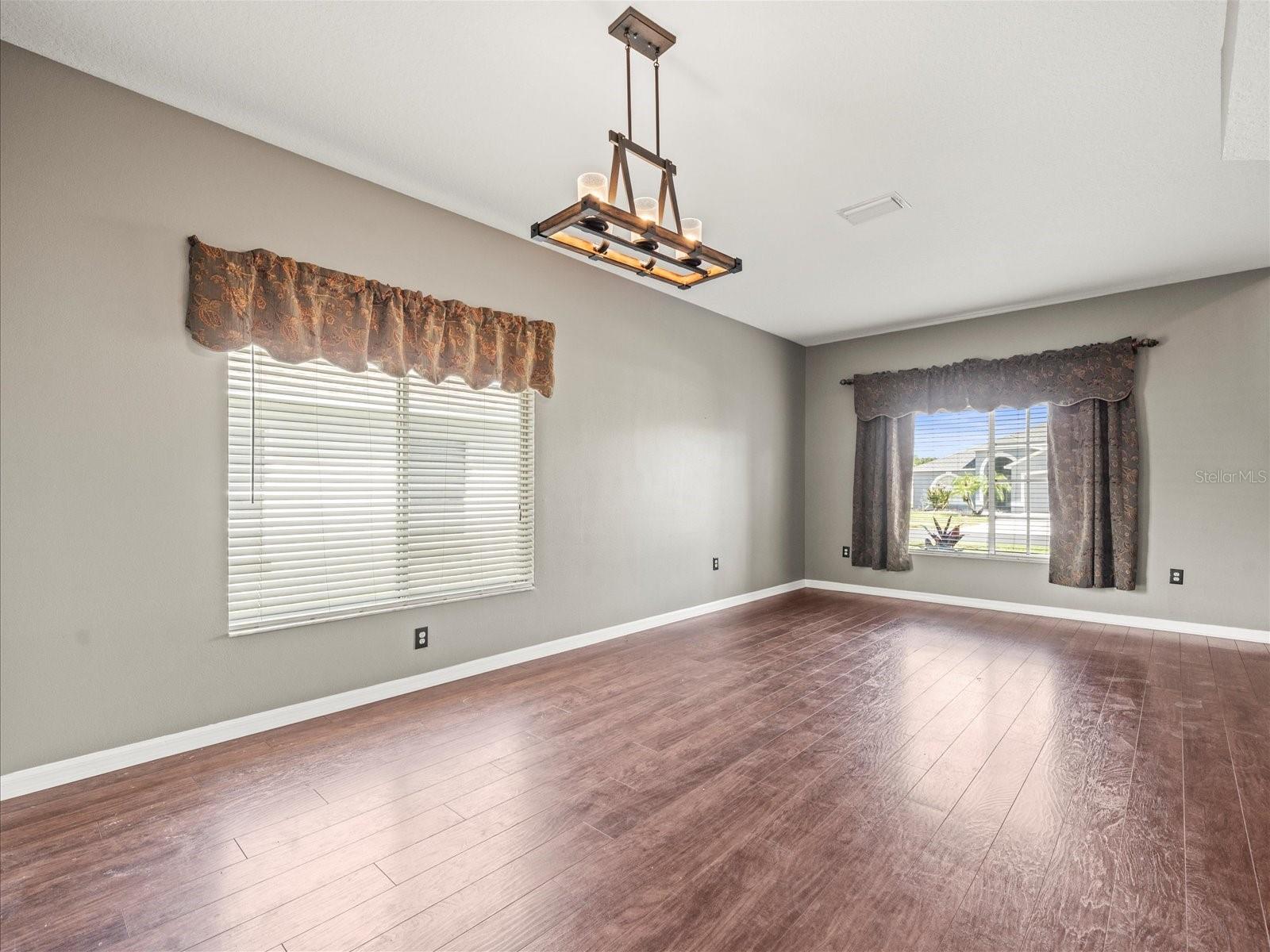 Image 14 of 71 For 25452 Geddy Drive