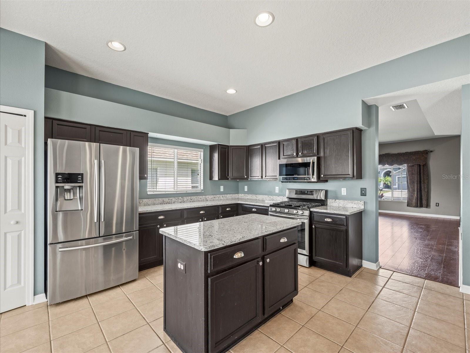 Image 16 of 71 For 25452 Geddy Drive