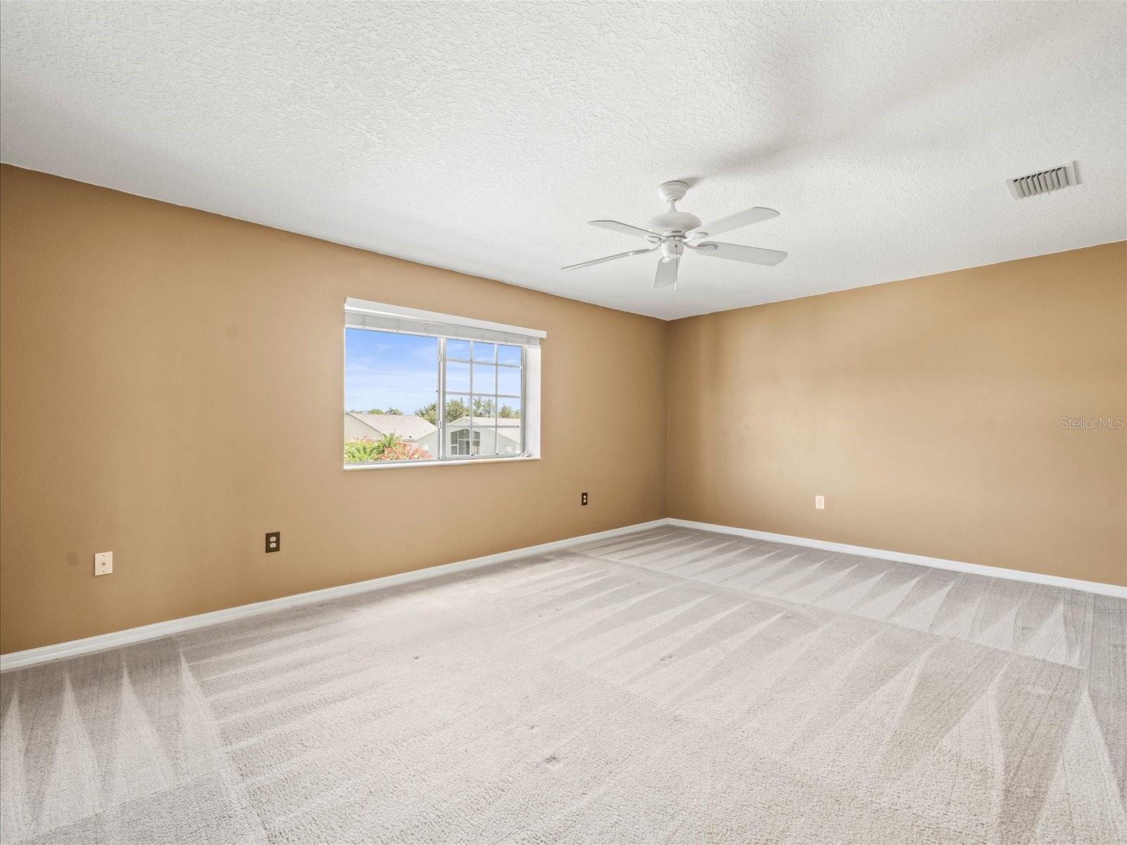 Image 38 of 71 For 25452 Geddy Drive