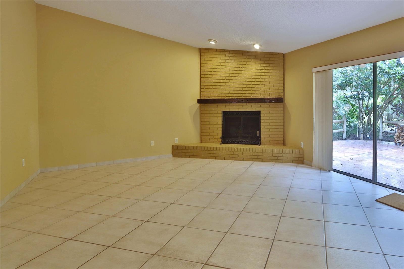 Image 12 of 31 For 16813 Rolling Rock Drive