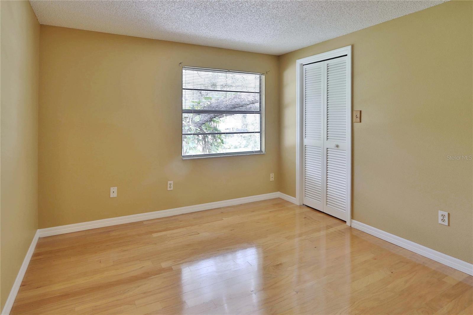 Image 23 of 31 For 16813 Rolling Rock Drive