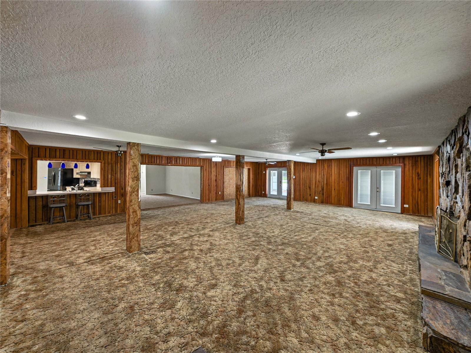 Image 15 of 93 For 17127 Bridlepath Court
