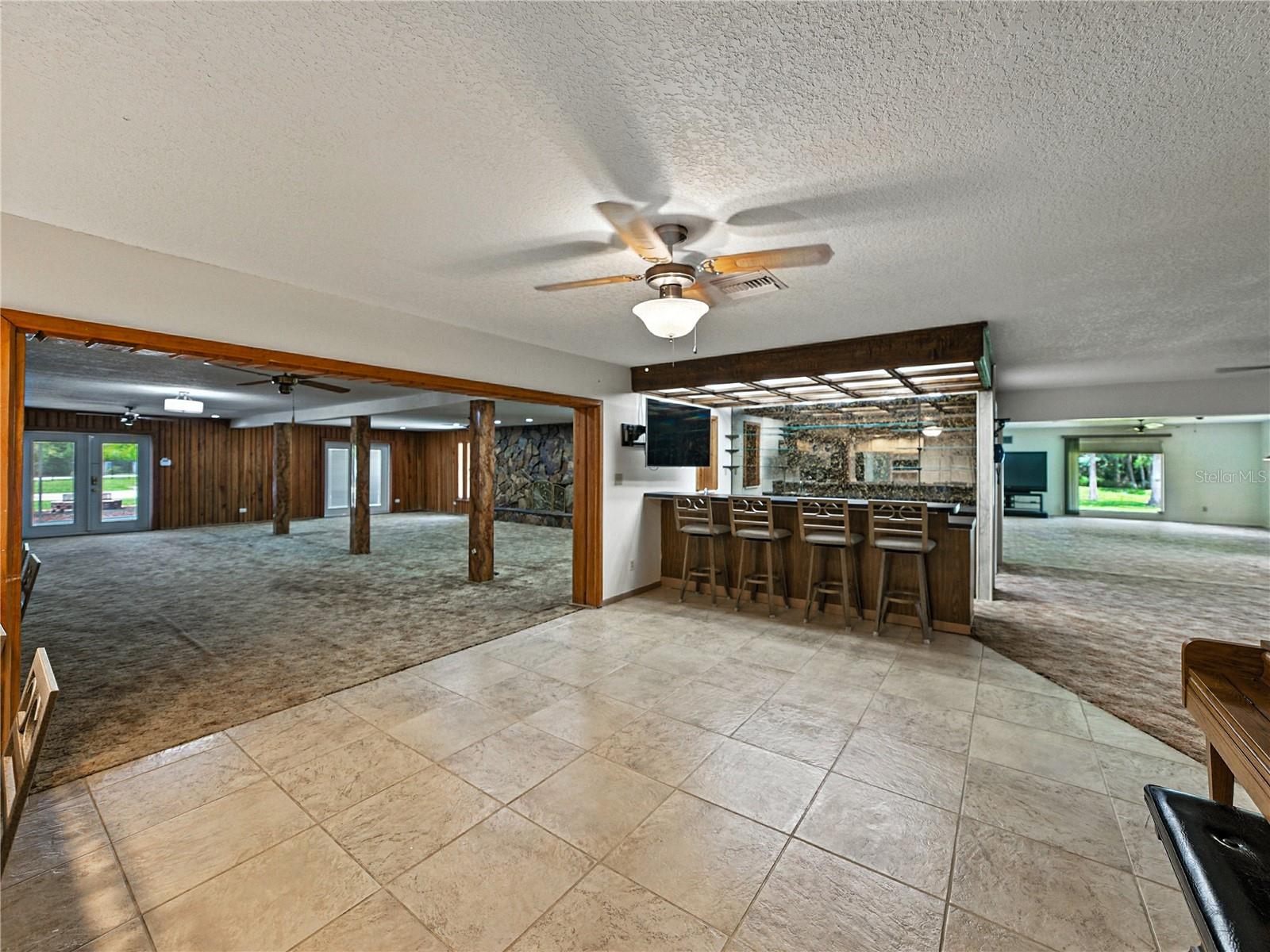 Image 26 of 93 For 17127 Bridlepath Court