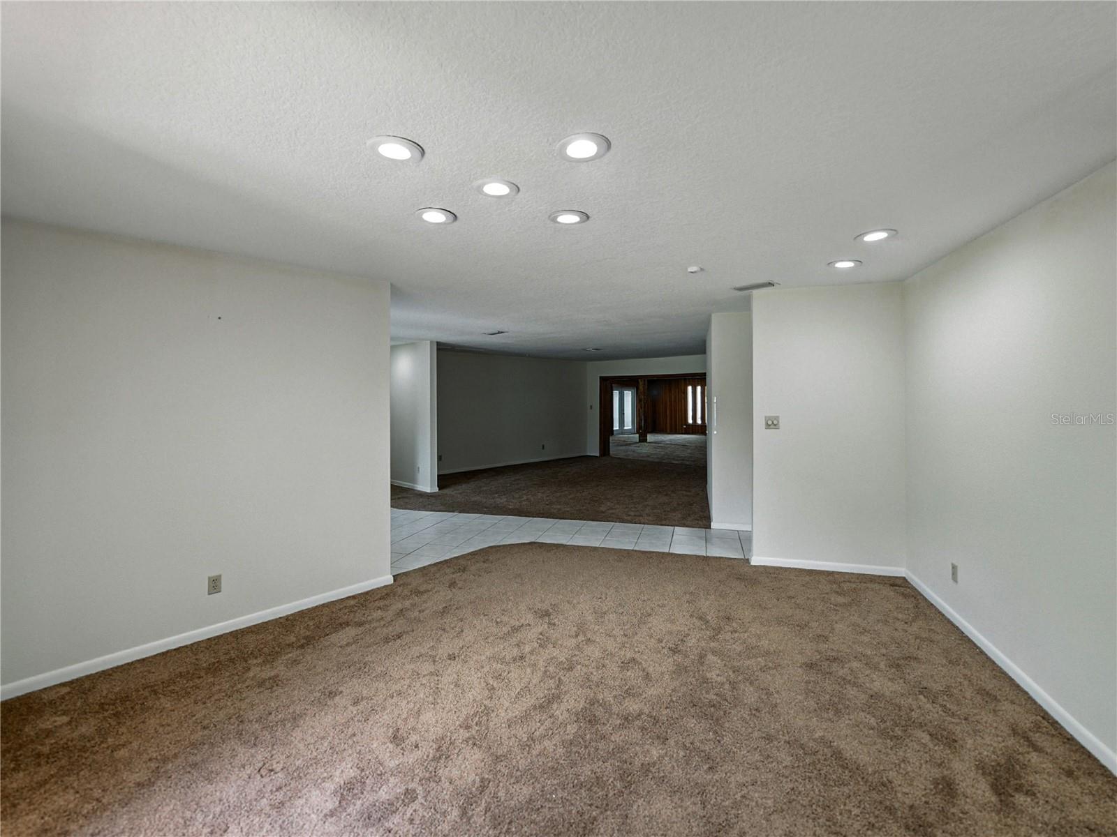 Image 44 of 93 For 17127 Bridlepath Court