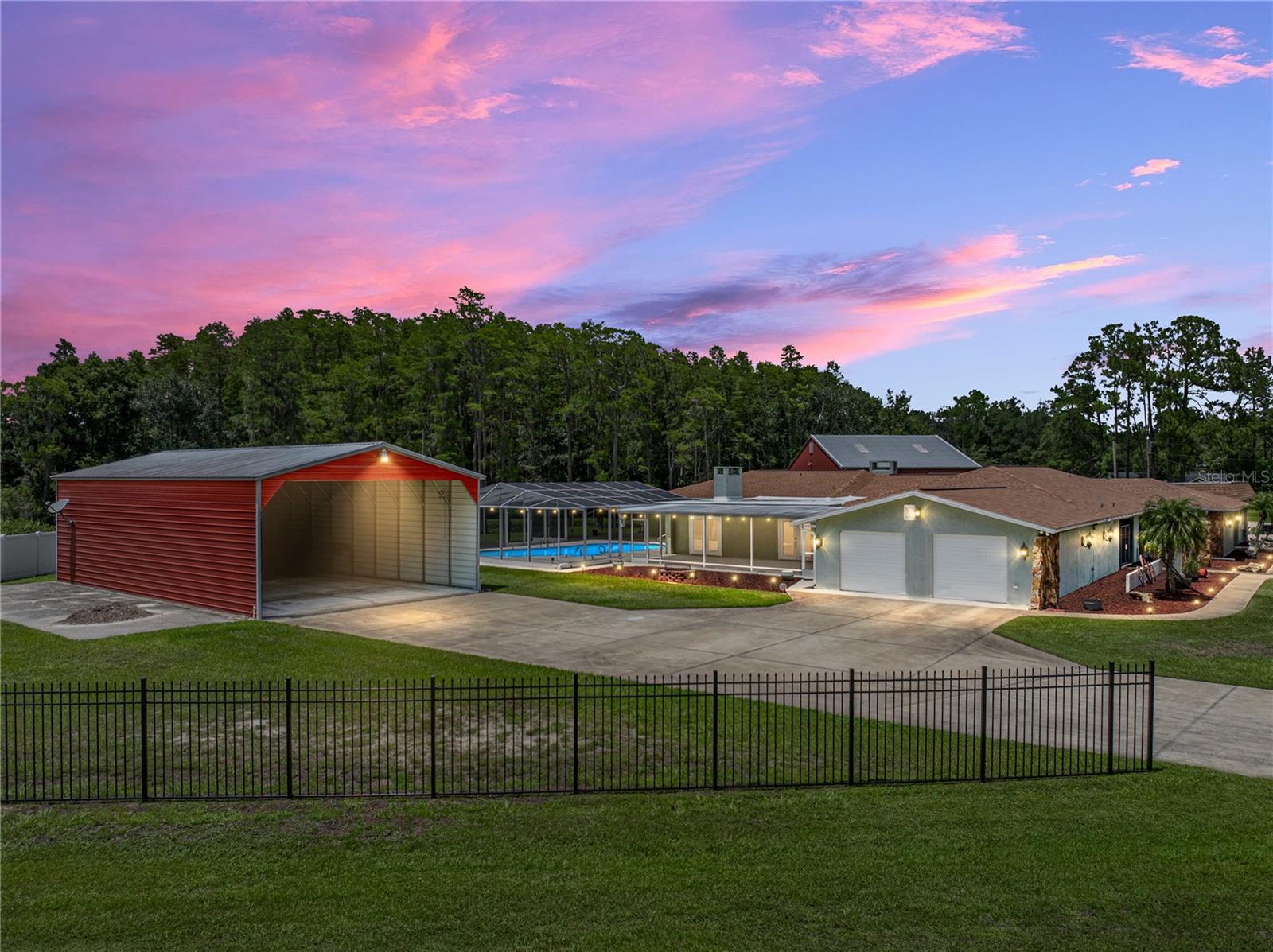 Image 6 of 93 For 17127 Bridlepath Court