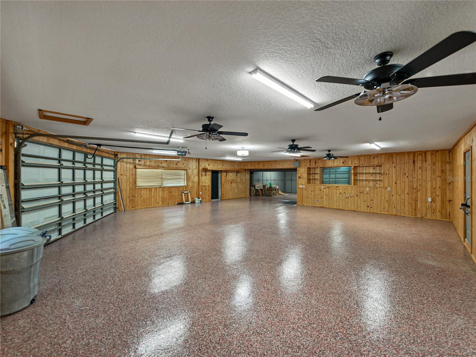 Image 63 of 93 For 17127 Bridlepath Court