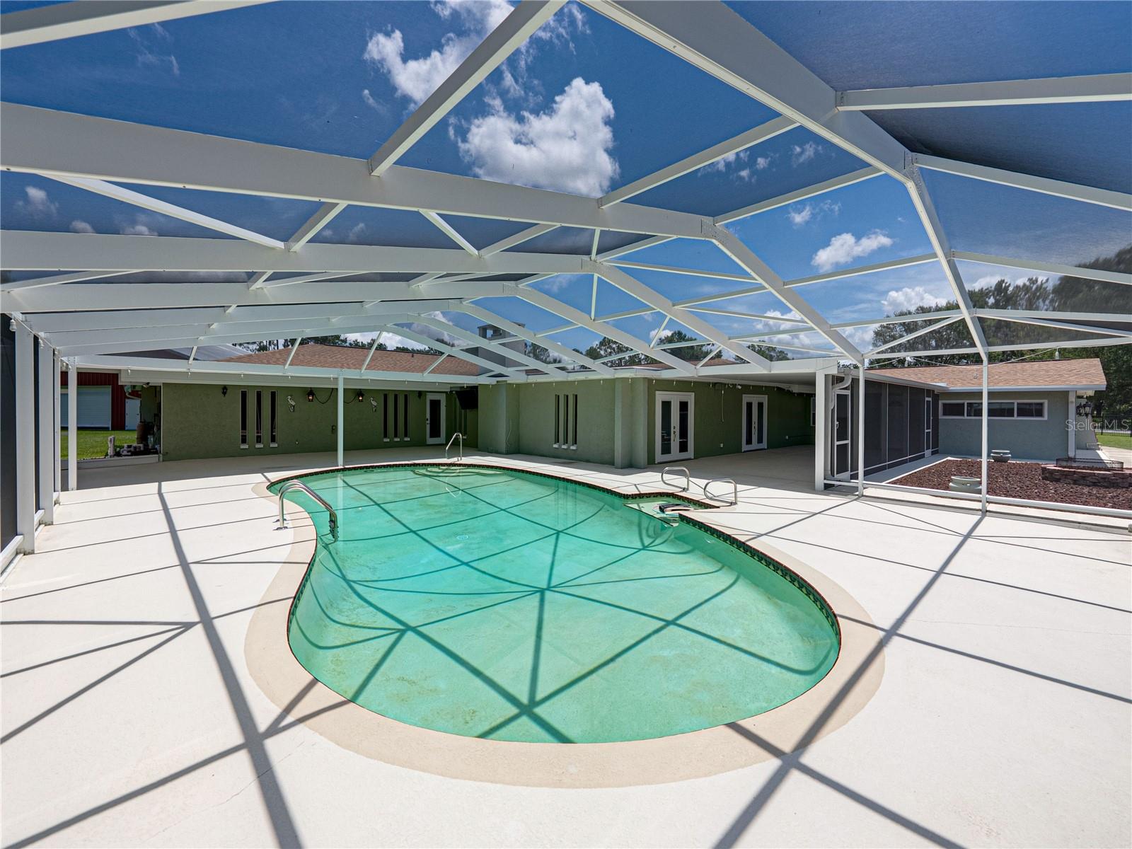 Image 65 of 93 For 17127 Bridlepath Court