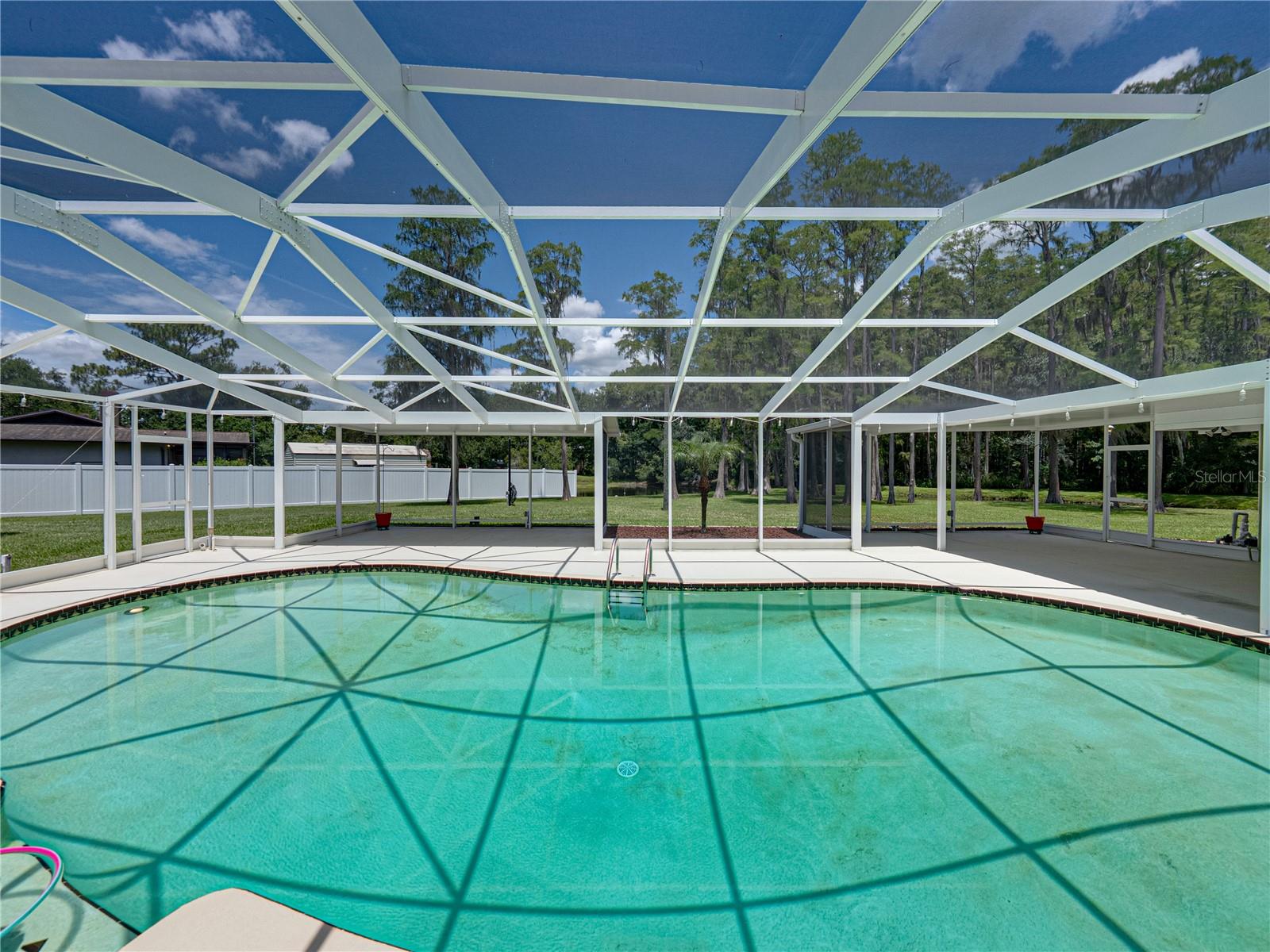 Image 67 of 93 For 17127 Bridlepath Court