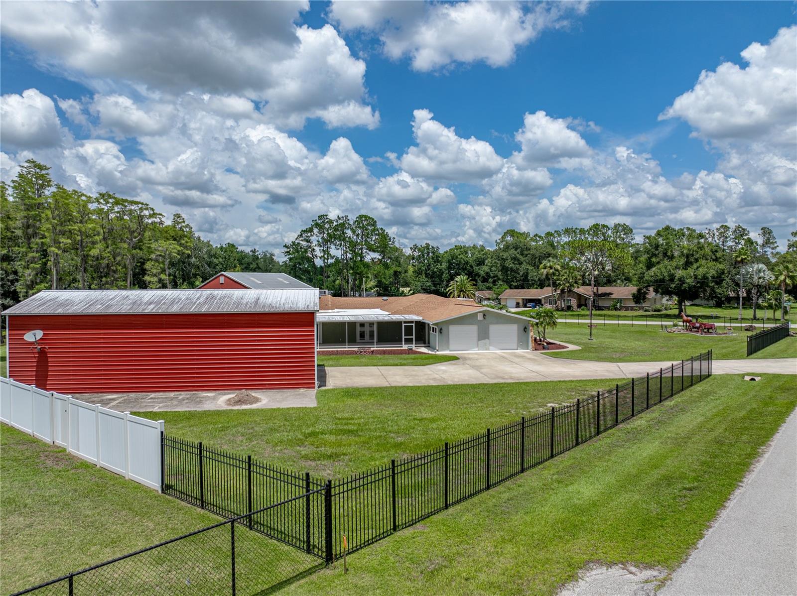 Image 84 of 93 For 17127 Bridlepath Court
