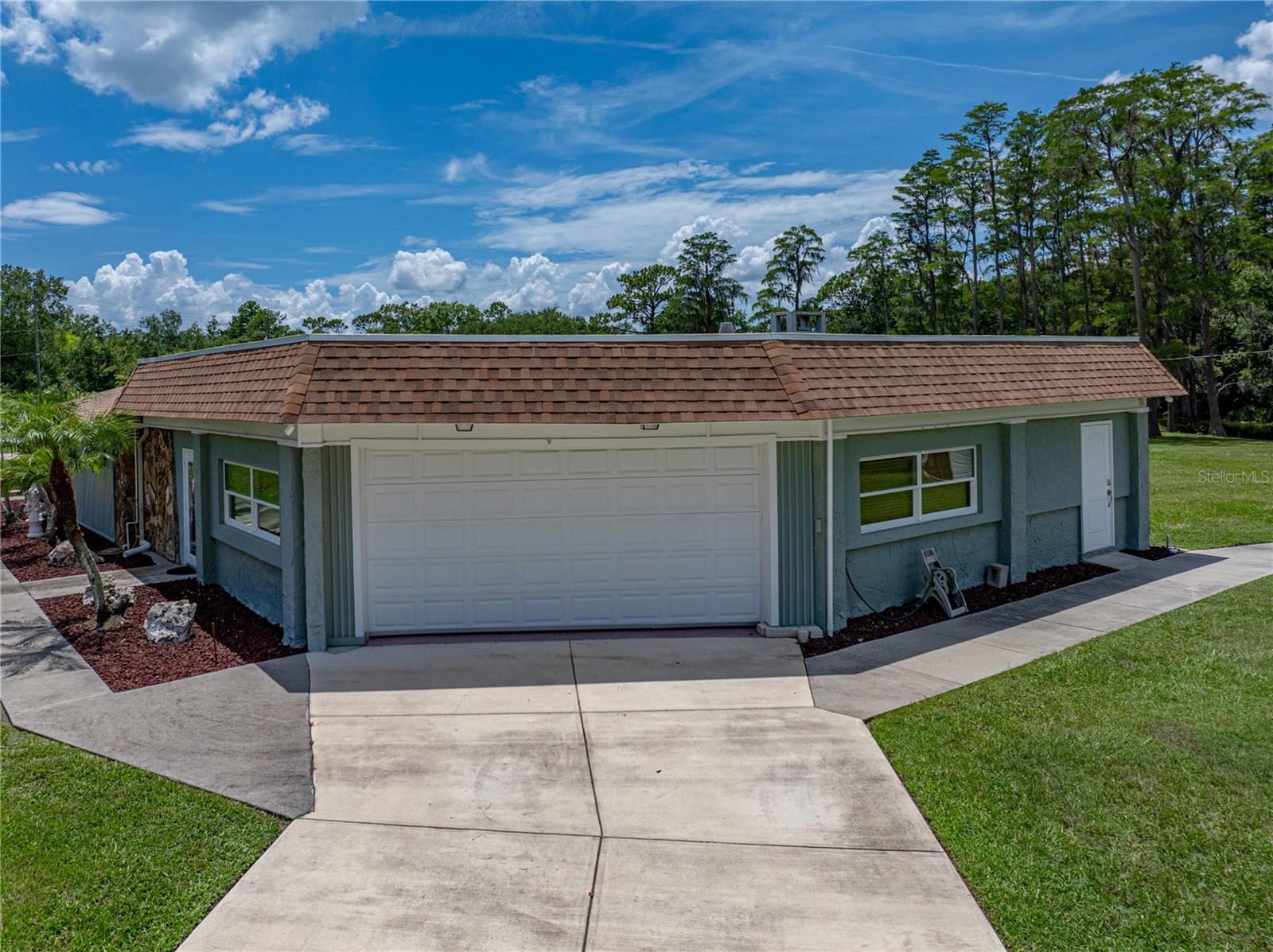 Image 88 of 93 For 17127 Bridlepath Court