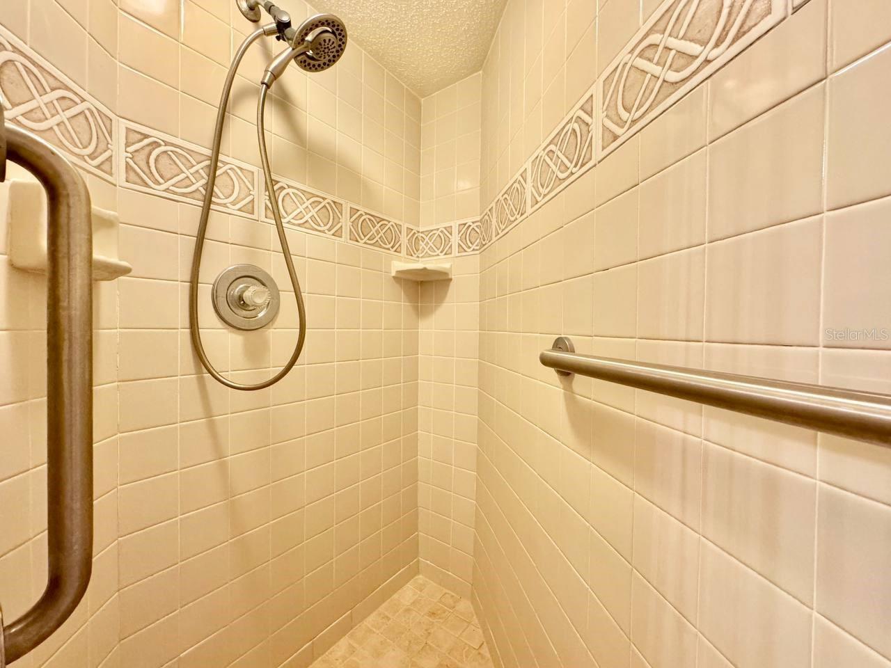 Image 26 of 38 For 5950 Pelican Bay Plaza S Ph-1b