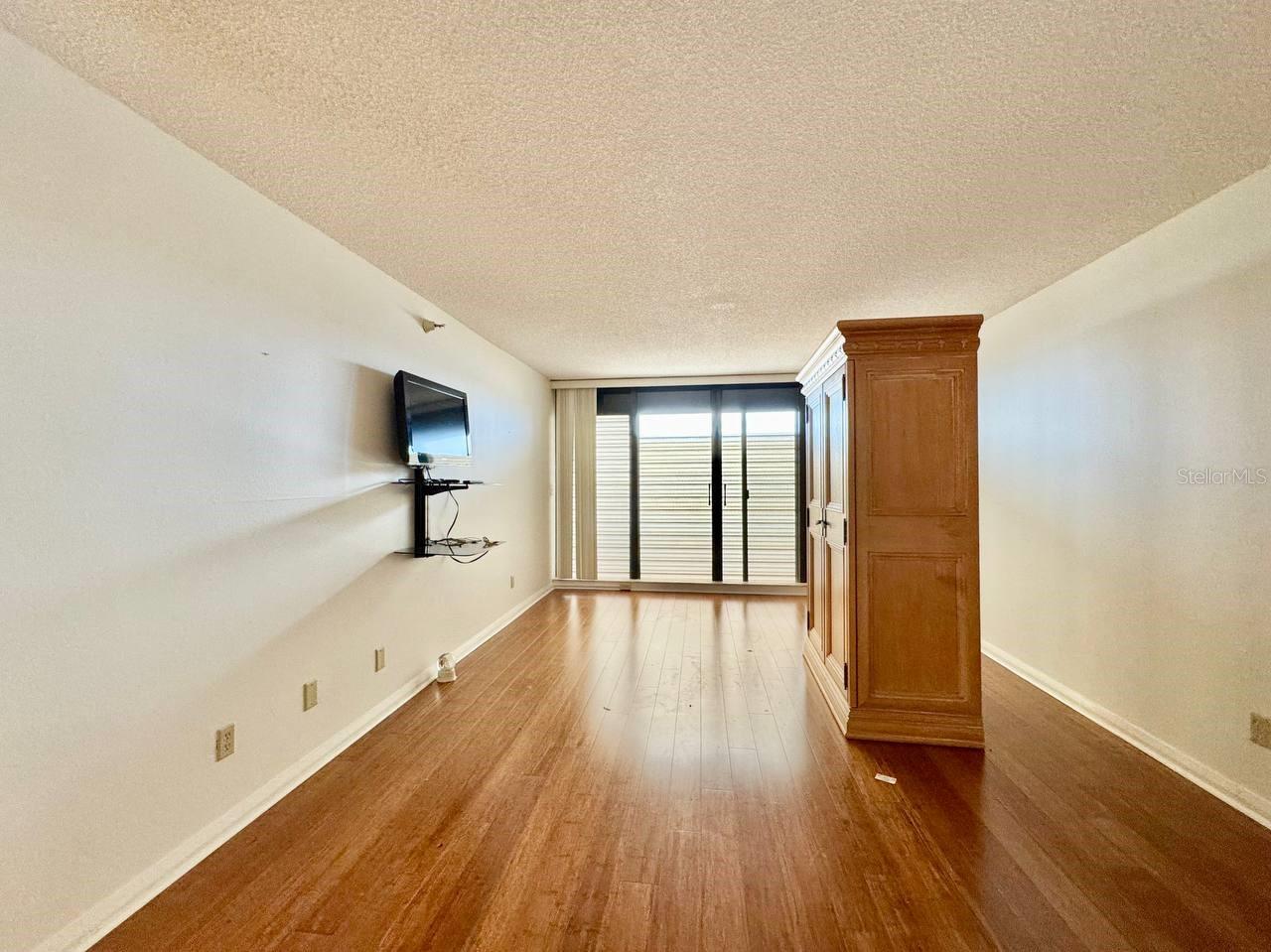 Image 27 of 38 For 5950 Pelican Bay Plaza S Ph-1b