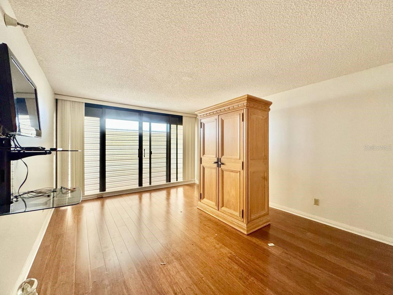 Image 28 of 38 For 5950 Pelican Bay Plaza S Ph-1b