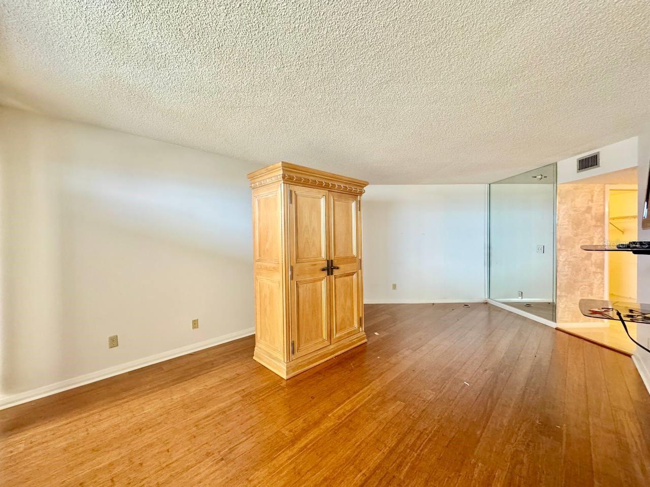 Image 29 of 38 For 5950 Pelican Bay Plaza S Ph-1b