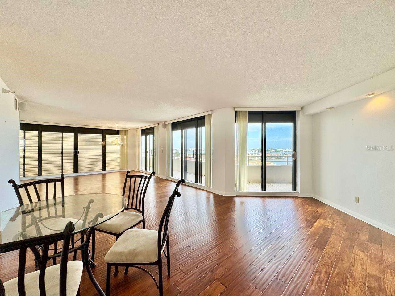 Image 6 of 38 For 5950 Pelican Bay Plaza S Ph-1b