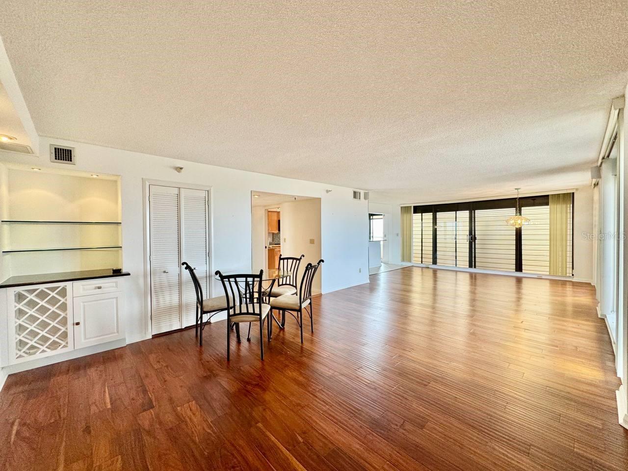 Image 7 of 38 For 5950 Pelican Bay Plaza S Ph-1b