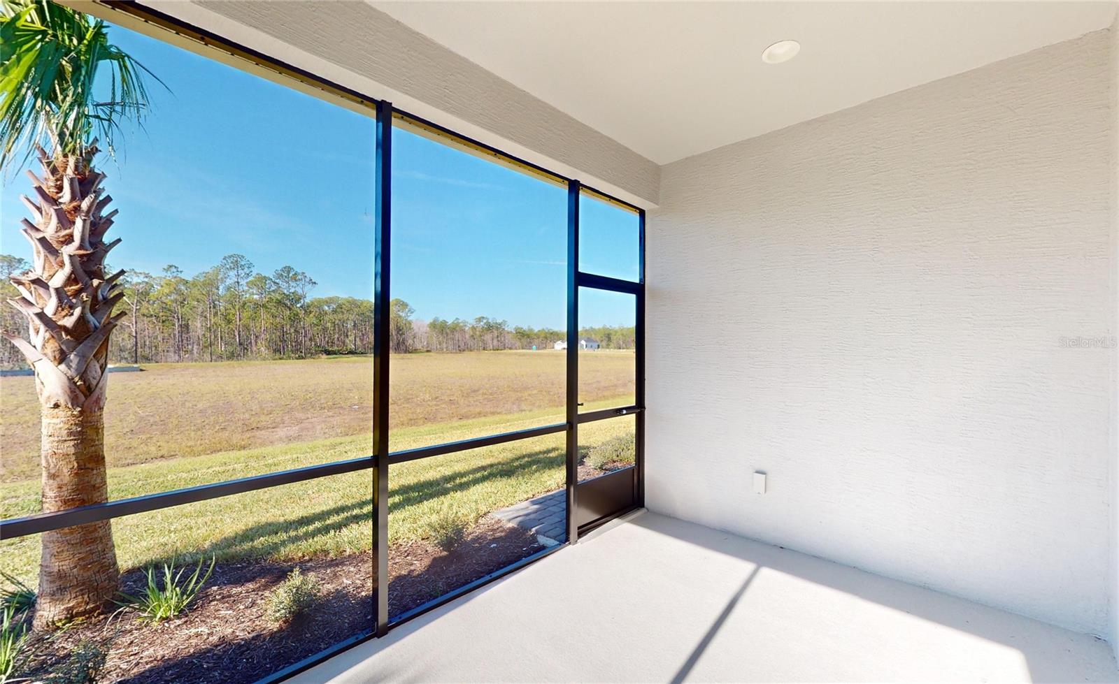 Image 11 of 21 For 6464 Roseberry Court N