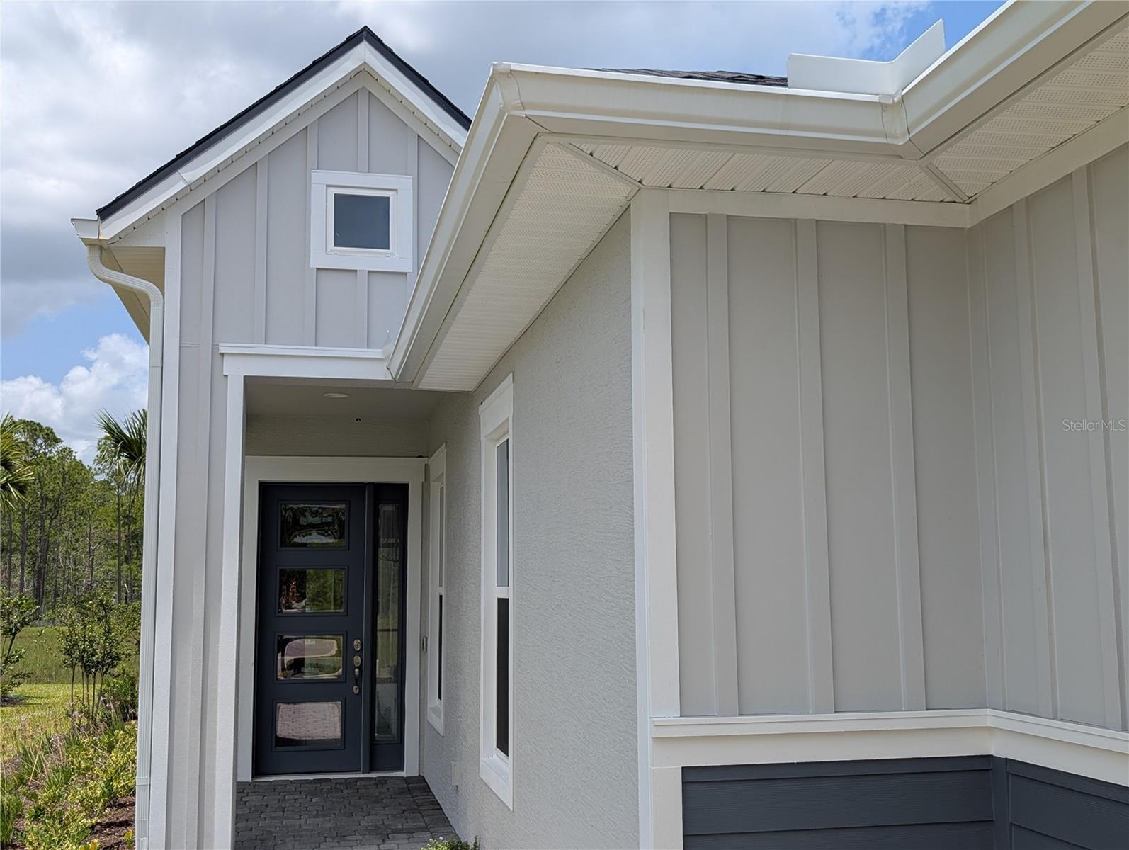 Image 3 of 21 For 6464 Roseberry Court N