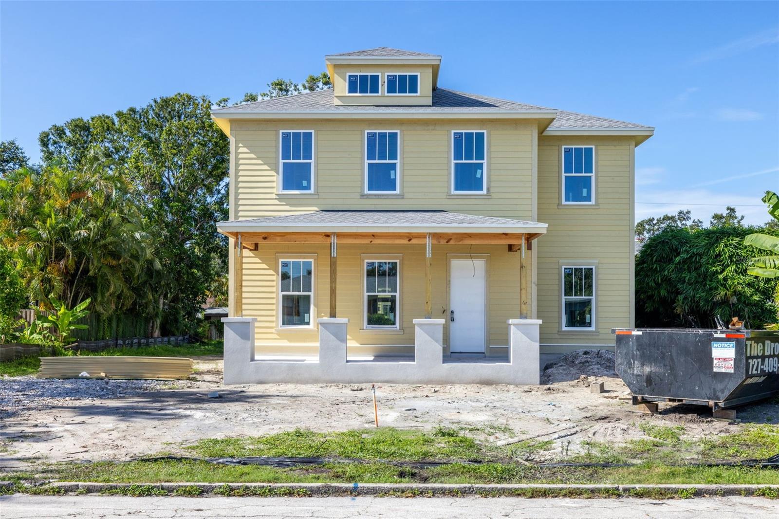 Image 4 of 25 For 246 23rd Avenue Se