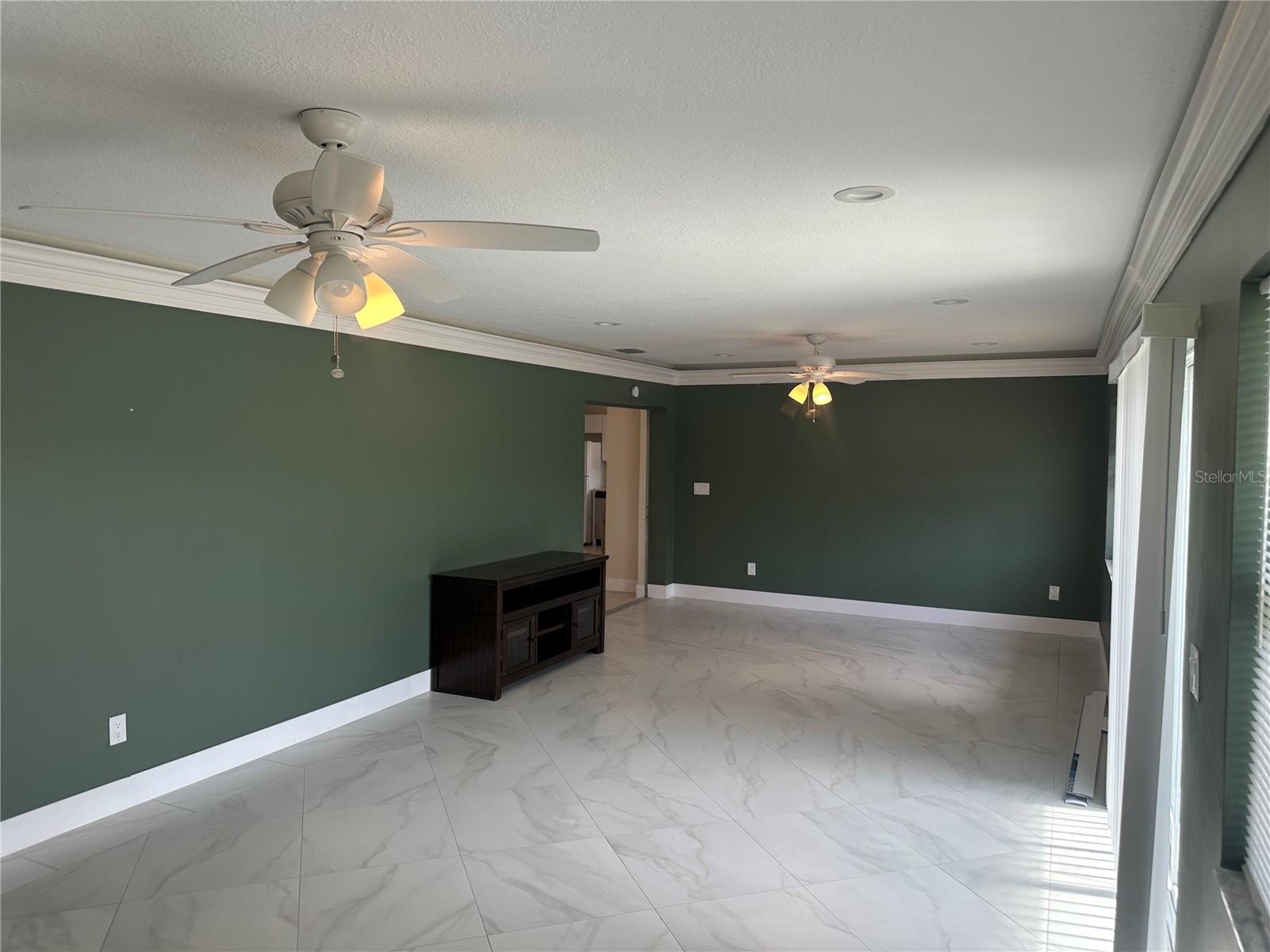 Image 11 of 37 For 3001 Gulf Boulevard