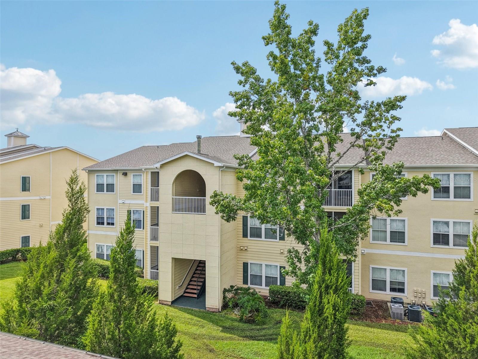 Image 23 of 29 For 18443 Bridle Club Drive 18443