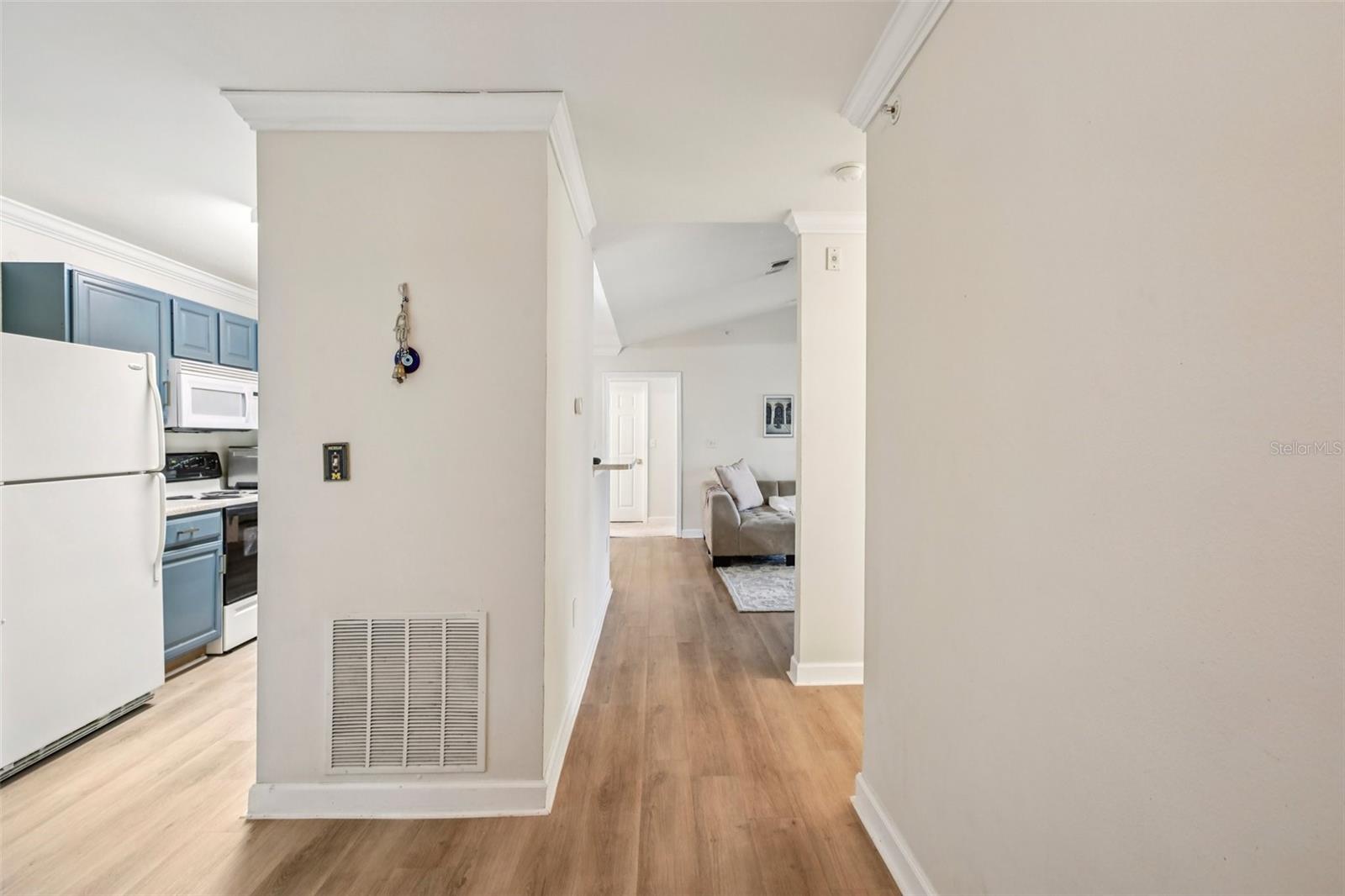 Image 7 of 29 For 18443 Bridle Club Drive 18443