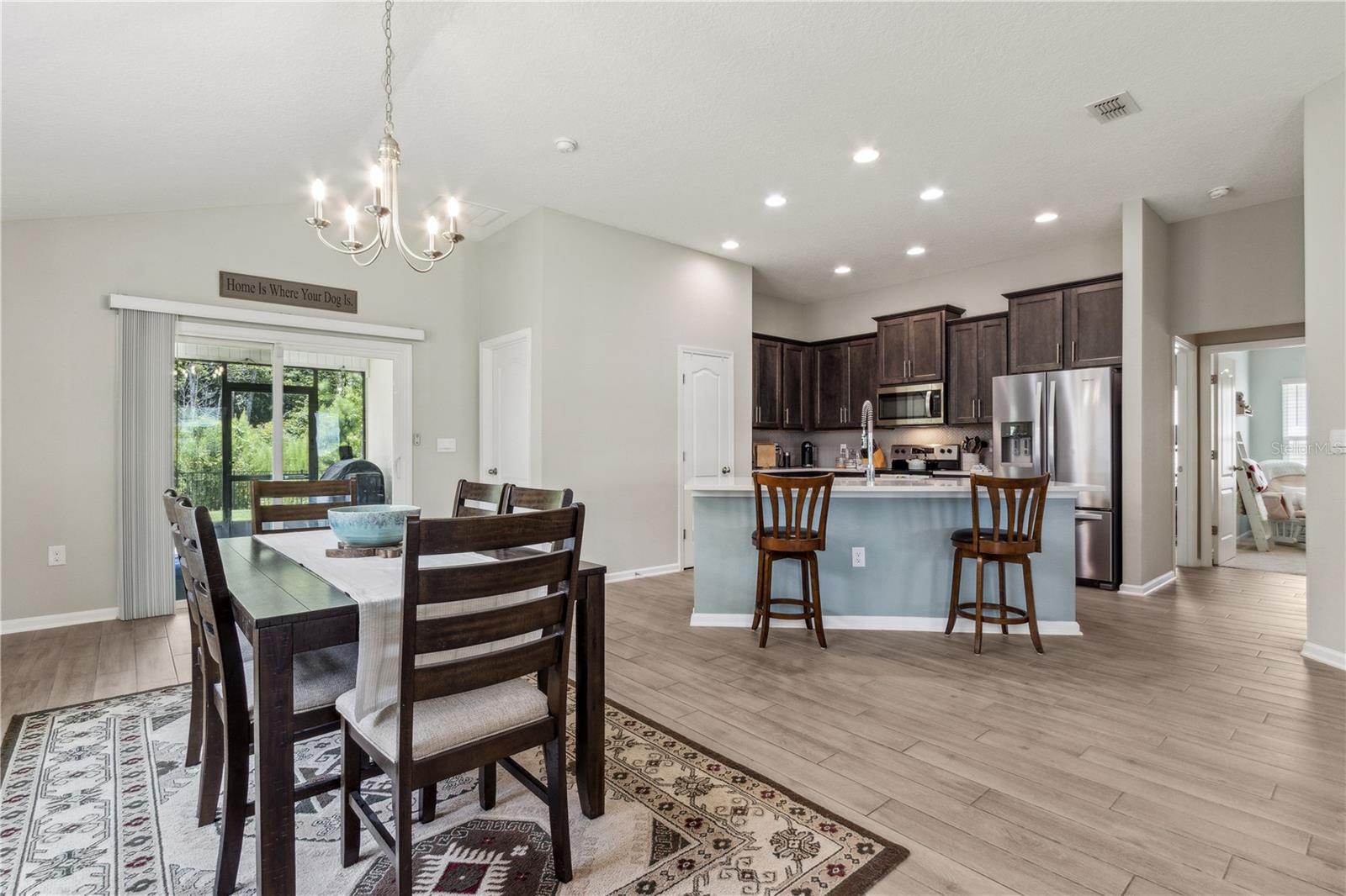 Image 11 of 45 For 65688 Edgewater Drive