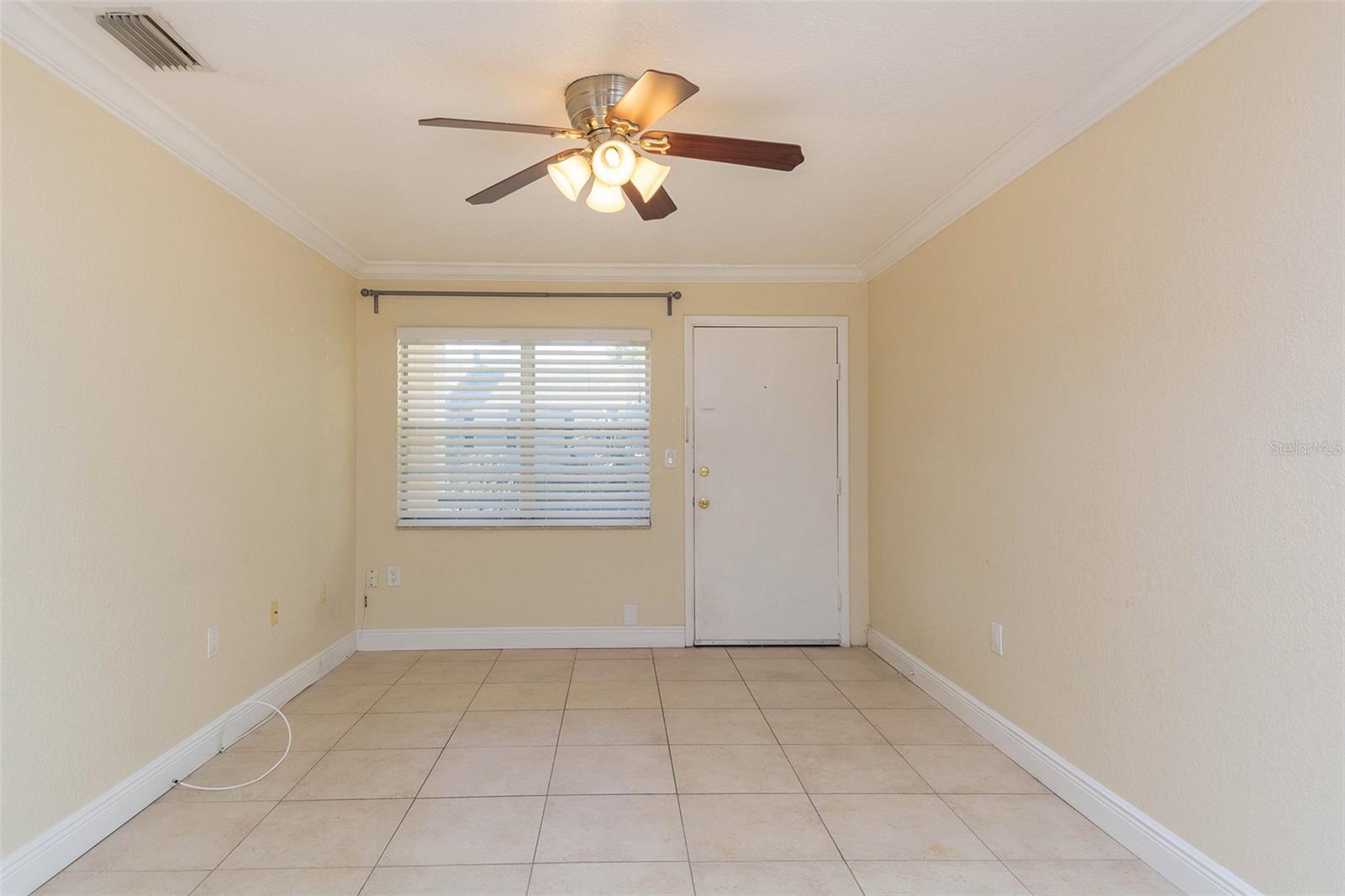 Image 15 of 29 For 5221 Bayshore Boulevard 42