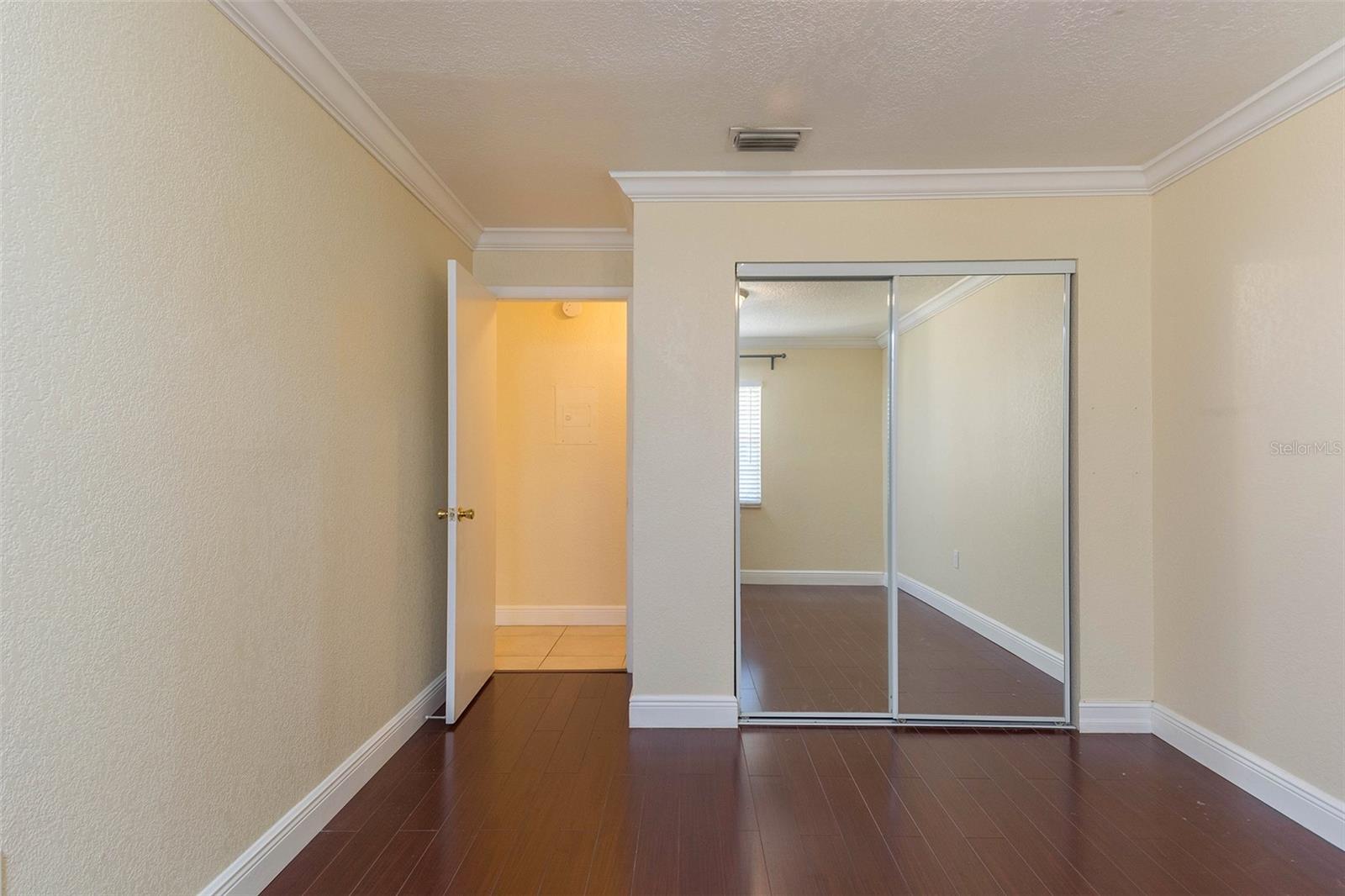 Image 28 of 29 For 5221 Bayshore Boulevard 42