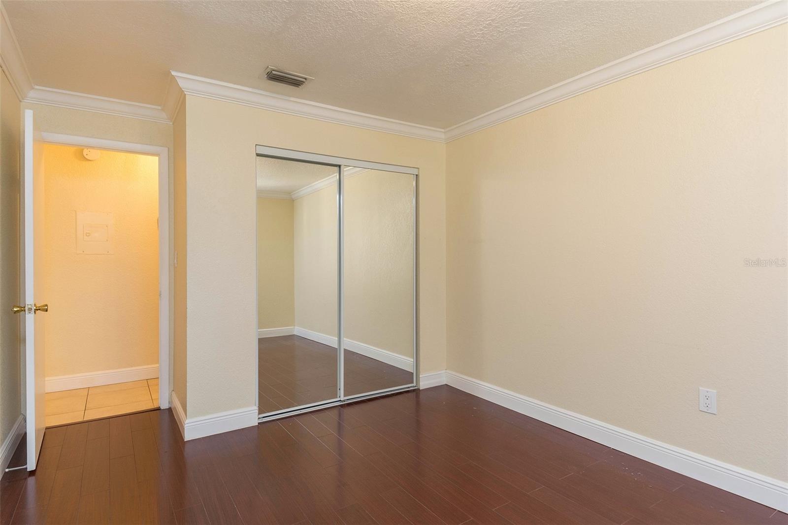 Image 29 of 29 For 5221 Bayshore Boulevard 42