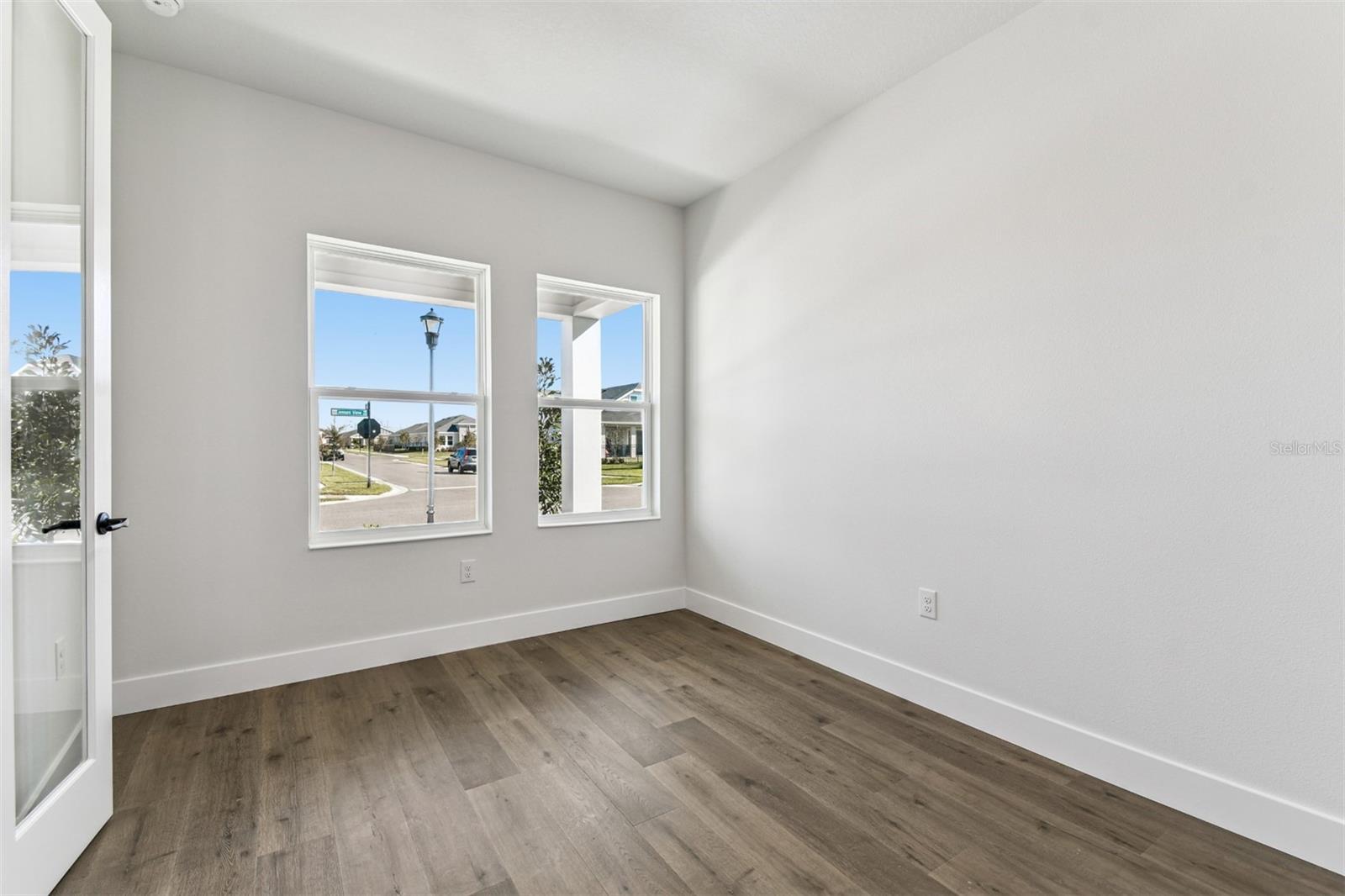 Image 18 of 50 For 6219 Jensen View Avenue