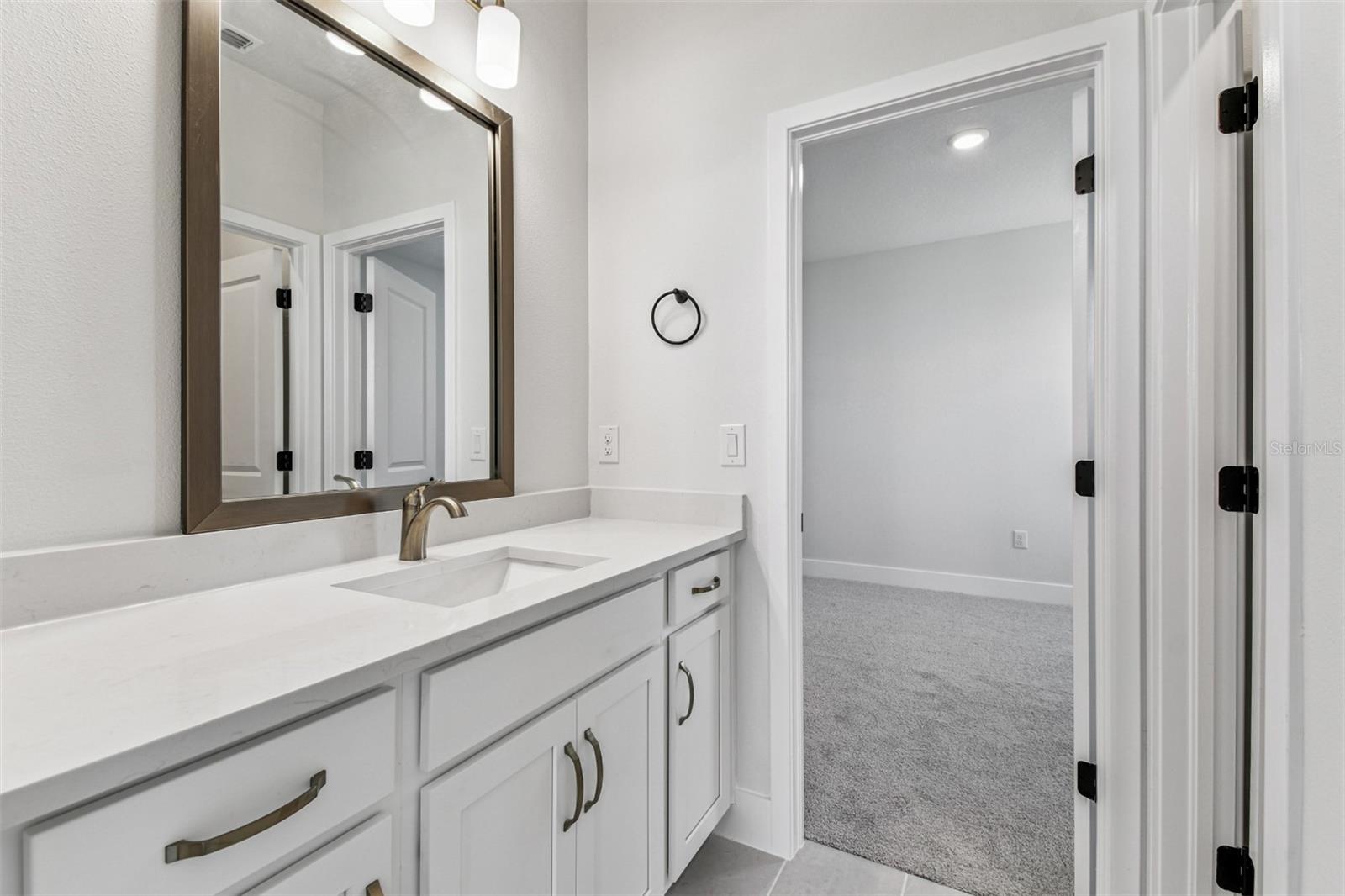 Image 34 of 50 For 6219 Jensen View Avenue