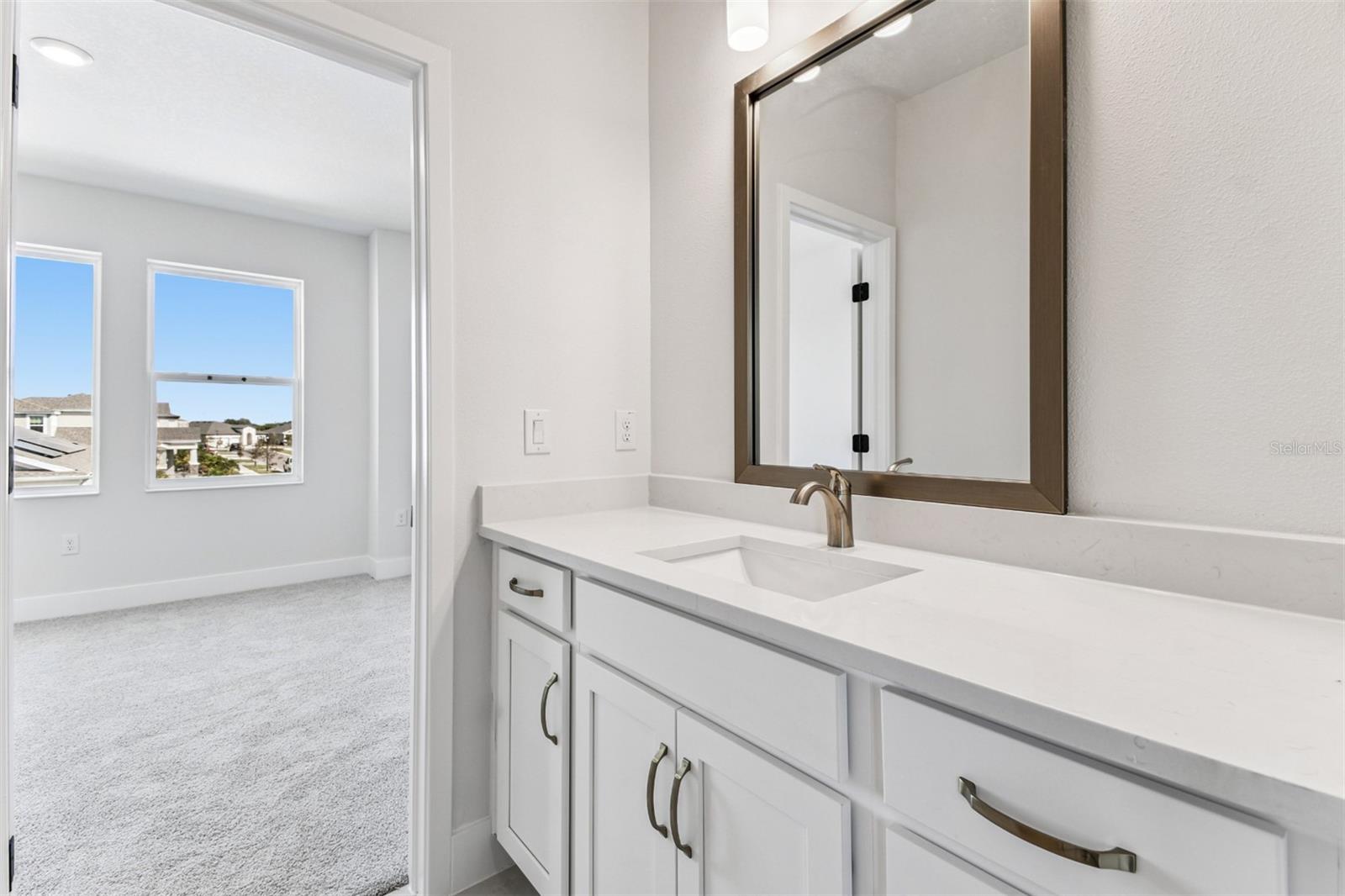 Image 35 of 50 For 6219 Jensen View Avenue