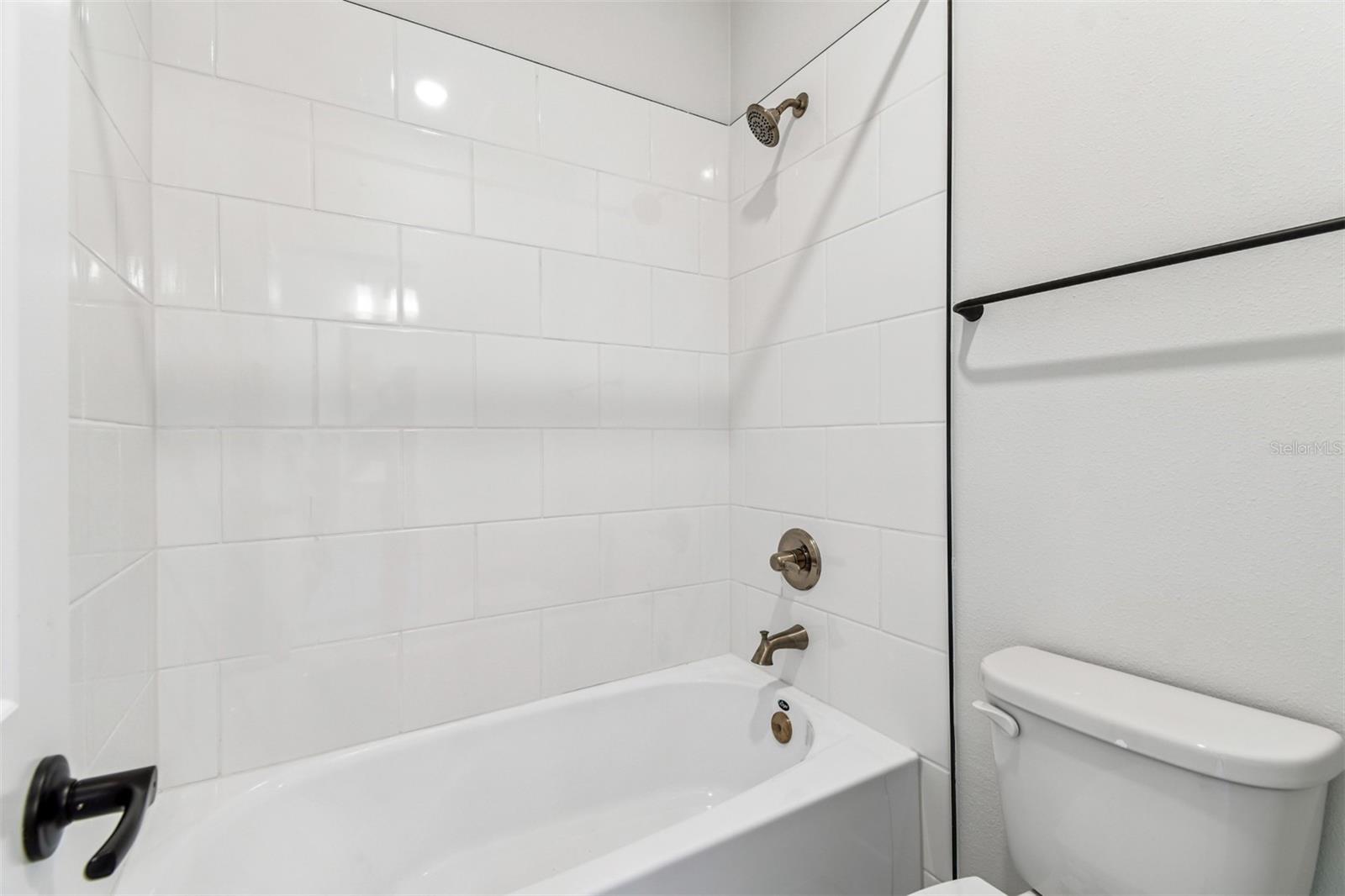 Image 36 of 50 For 6219 Jensen View Avenue