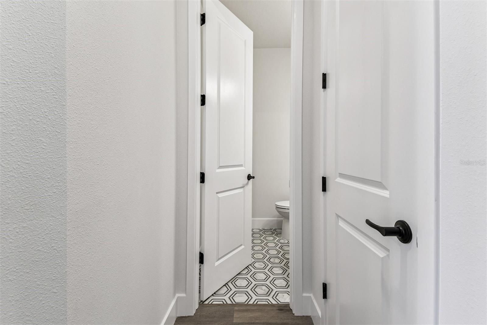 Image 39 of 50 For 6219 Jensen View Avenue