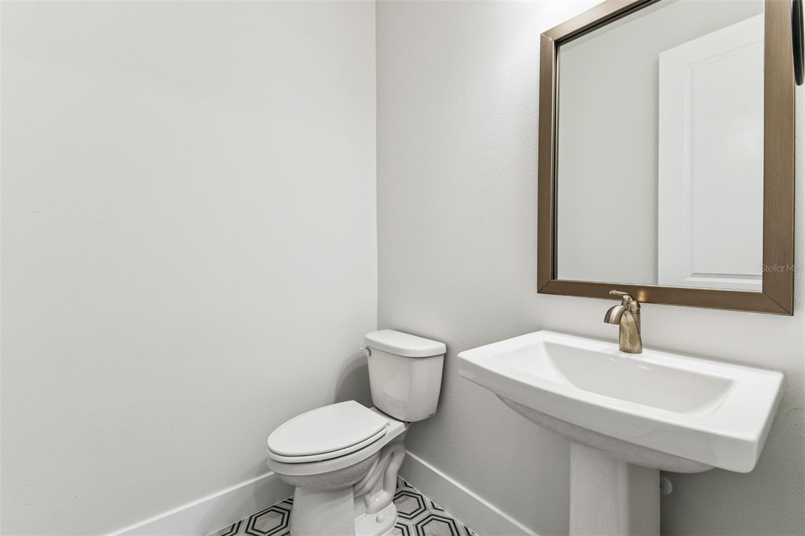 Image 40 of 50 For 6219 Jensen View Avenue