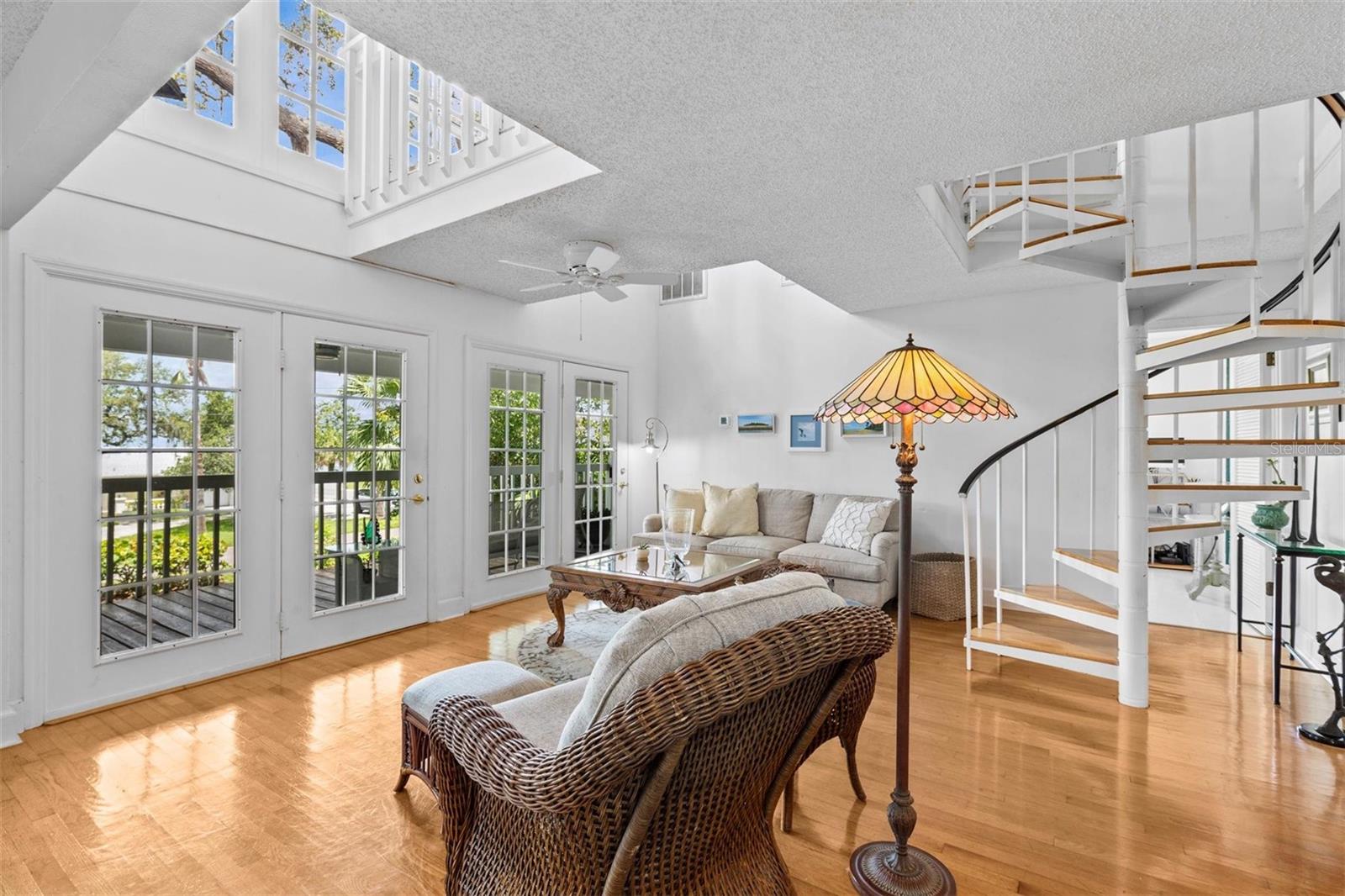 Image 17 of 72 For 600 Mayo Street