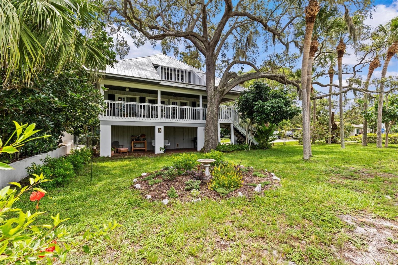Image 5 of 72 For 600 Mayo Street