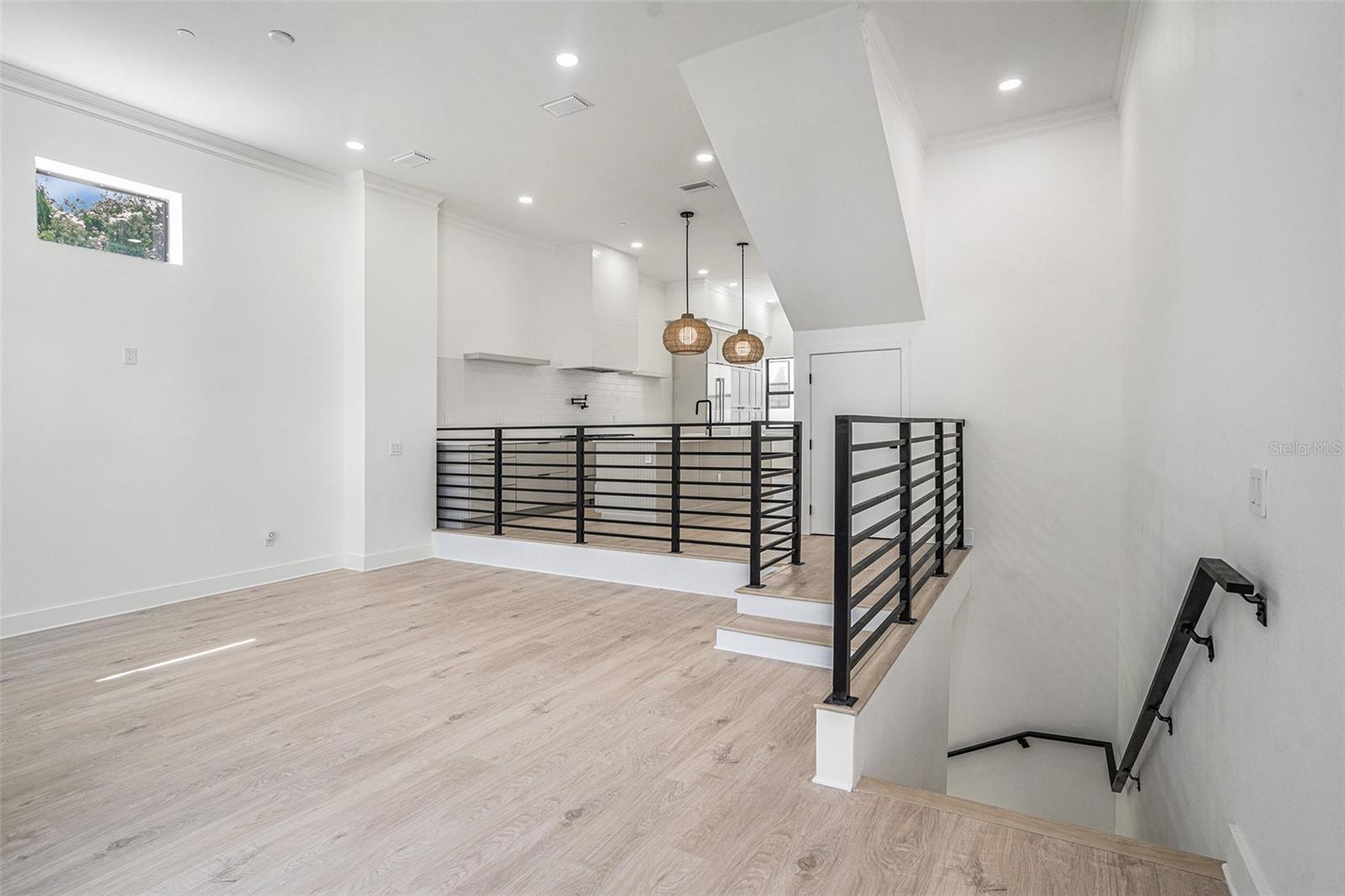 Image 4 of 27 For 1801 Morgan Street 9