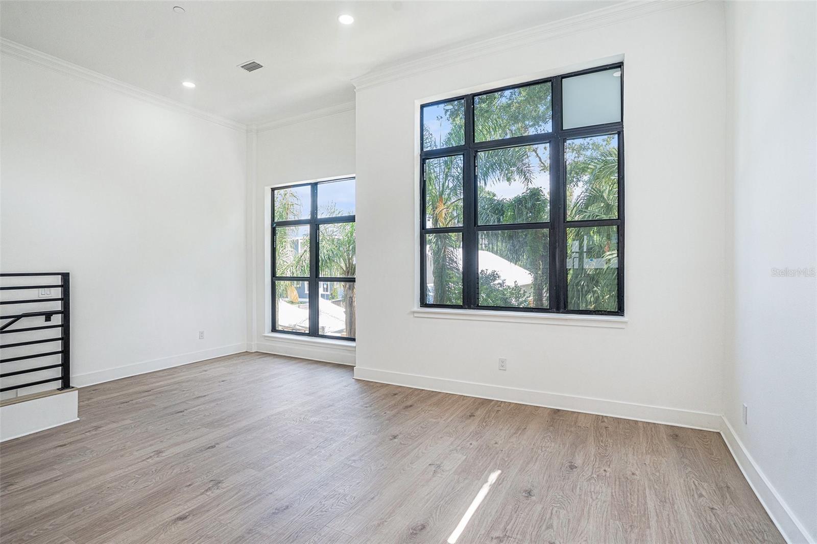 Image 6 of 27 For 1801 Morgan Street 9