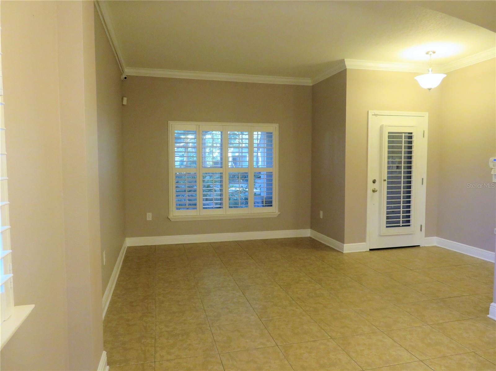 Image 3 of 25 For 5503 Elkins Avenue