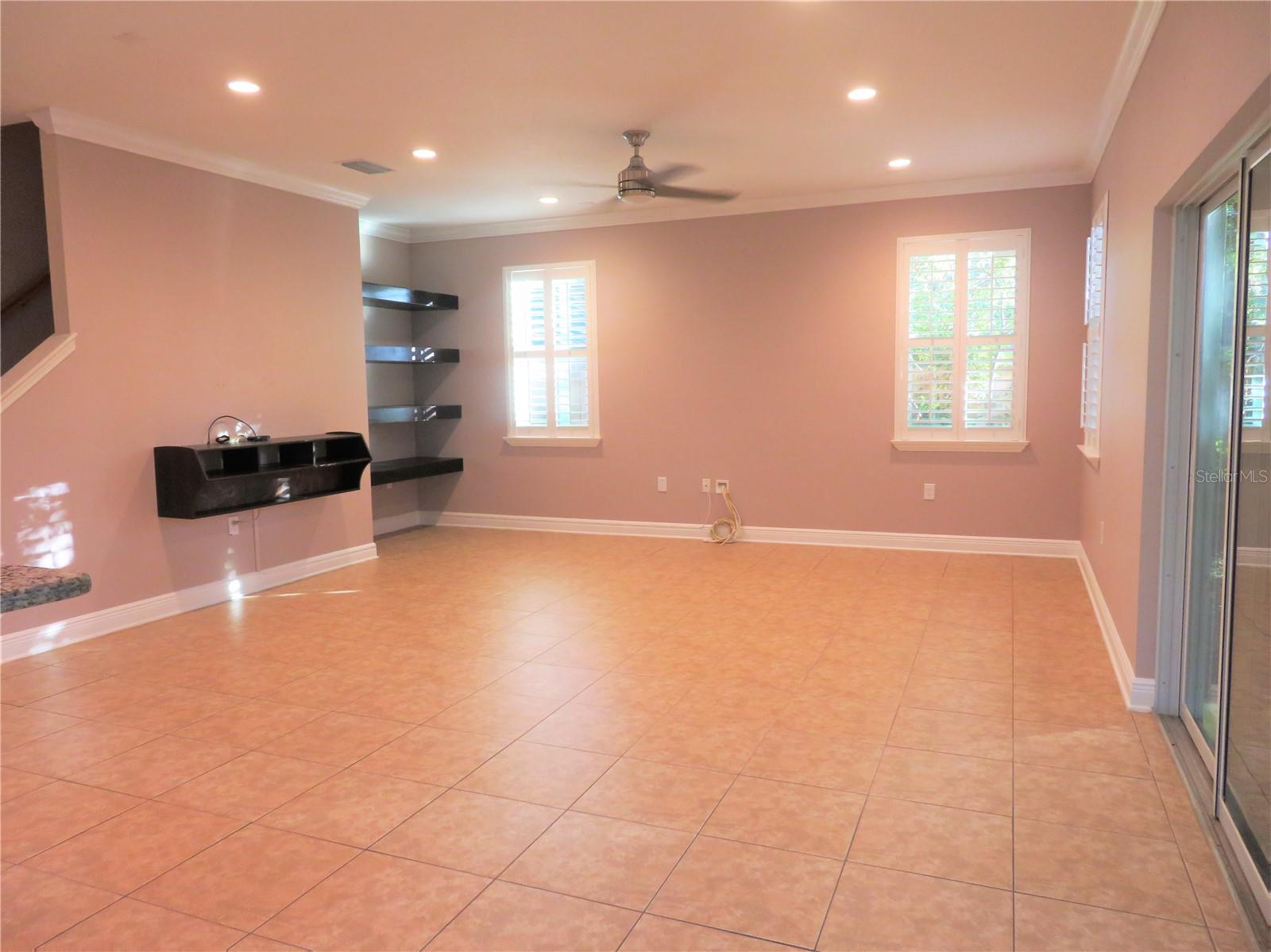 Image 7 of 25 For 5503 Elkins Avenue