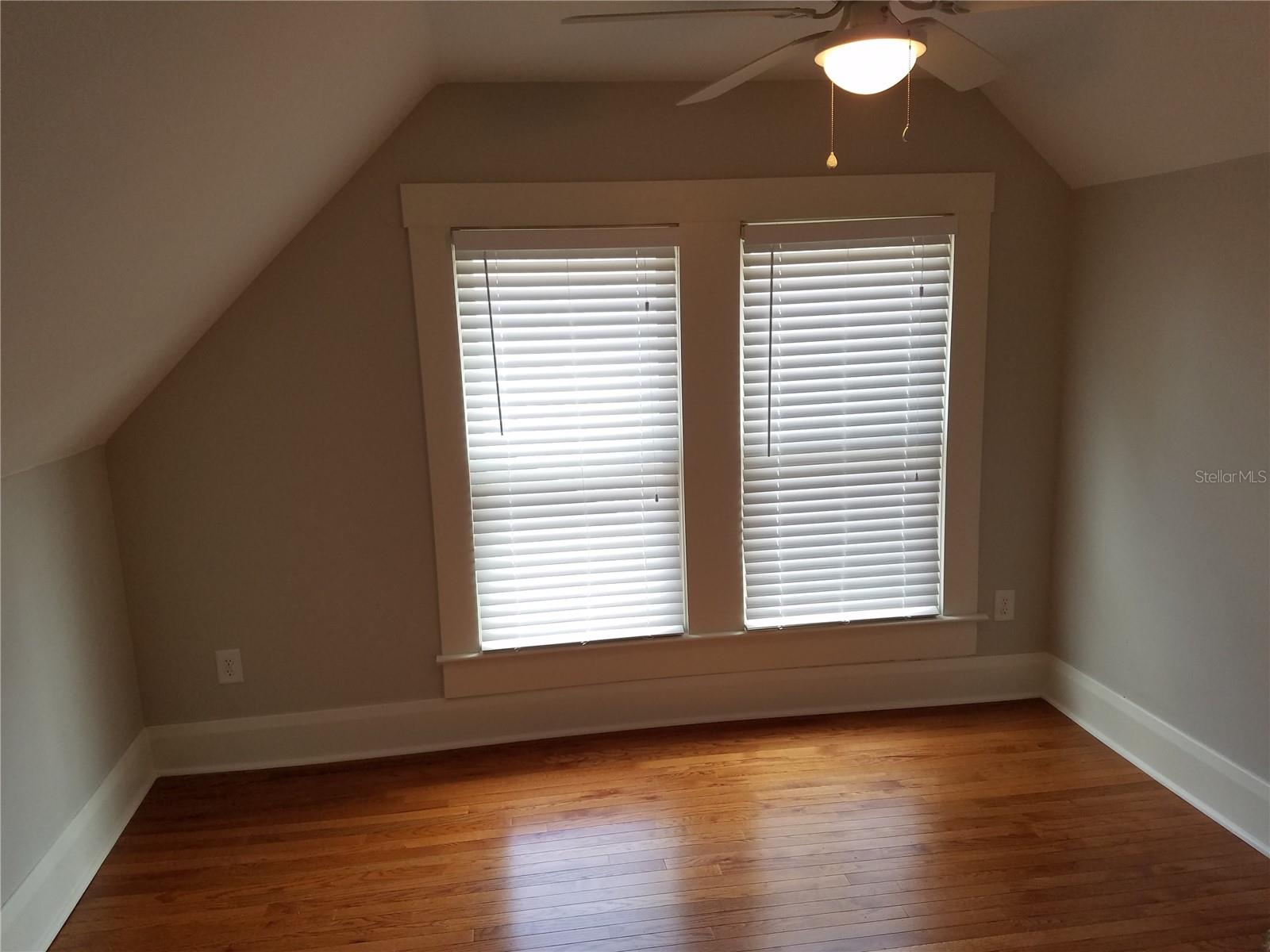 Image 13 of 29 For 2402 Morgan Street
