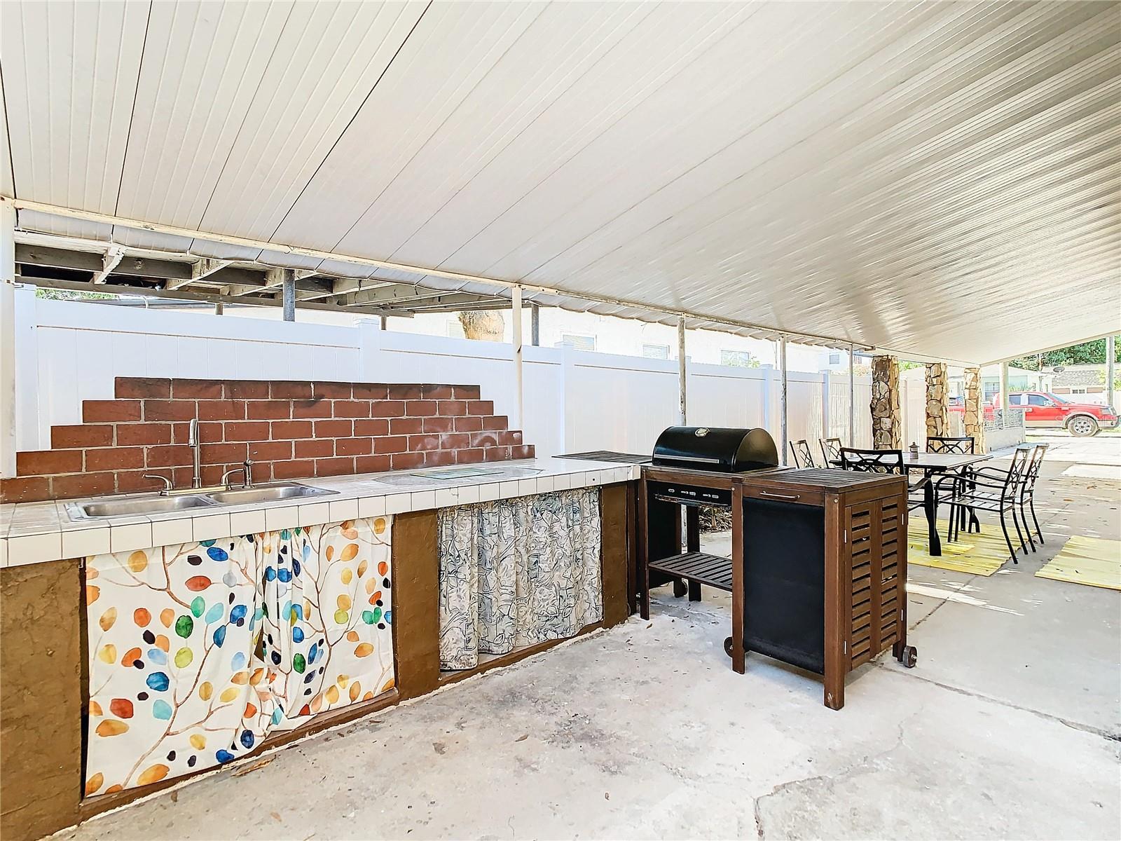 Image 43 of 47 For 3321 Aileen Street