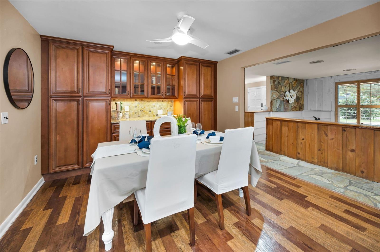 Image 15 of 67 For 2275 Willowbrook Drive