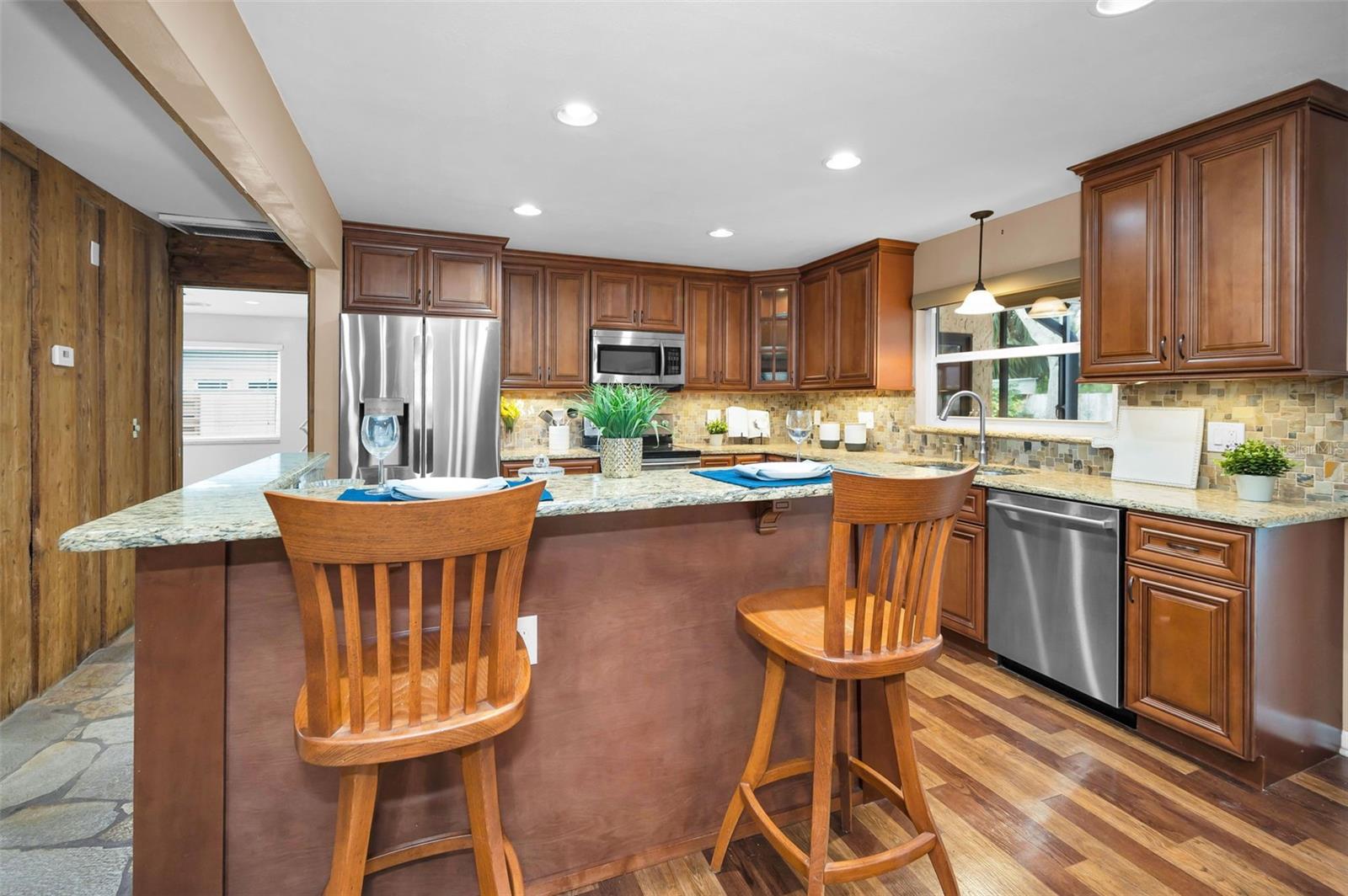 Image 19 of 67 For 2275 Willowbrook Drive
