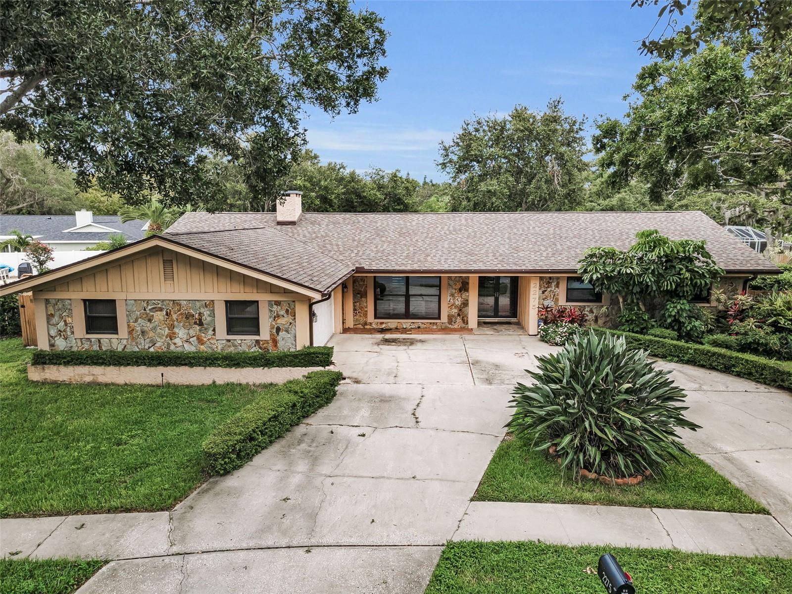Image 2 of 67 For 2275 Willowbrook Drive