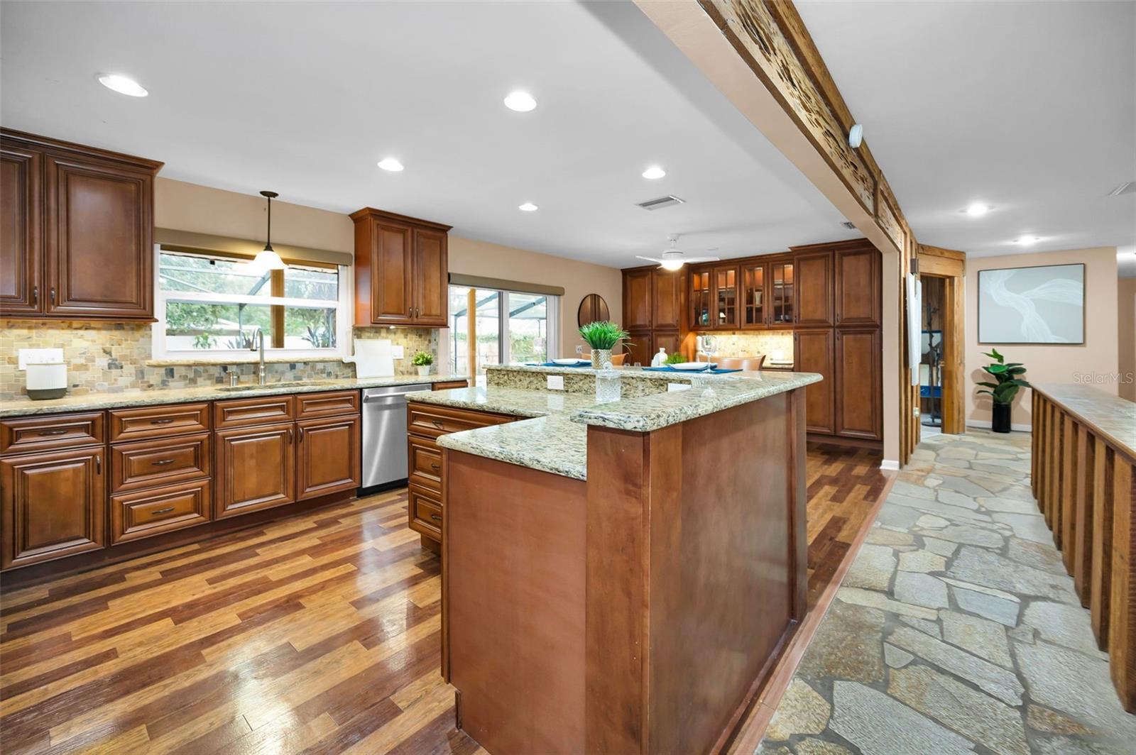 Image 22 of 67 For 2275 Willowbrook Drive